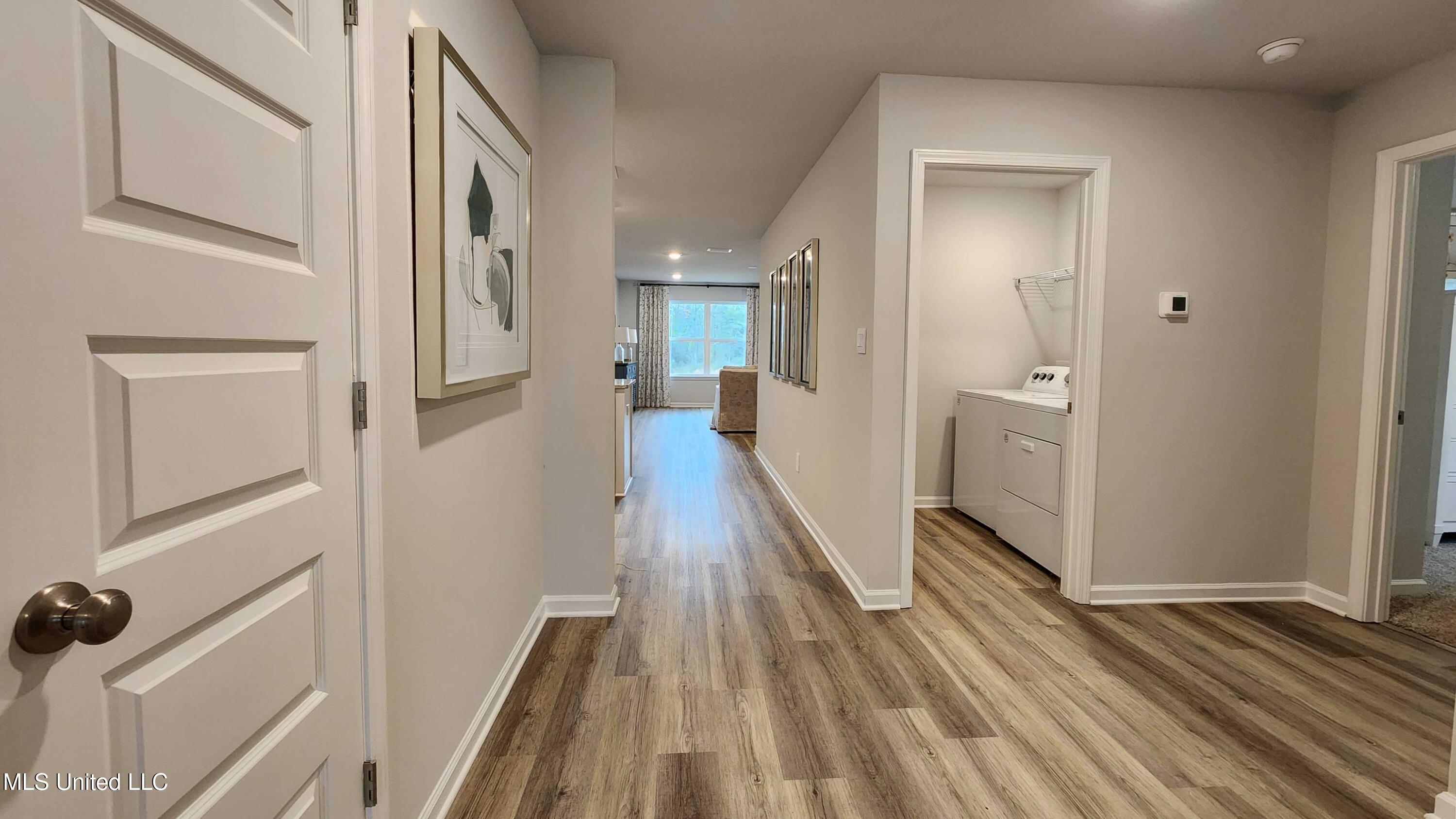 9338 Reserve Boulevard Property Photo 12