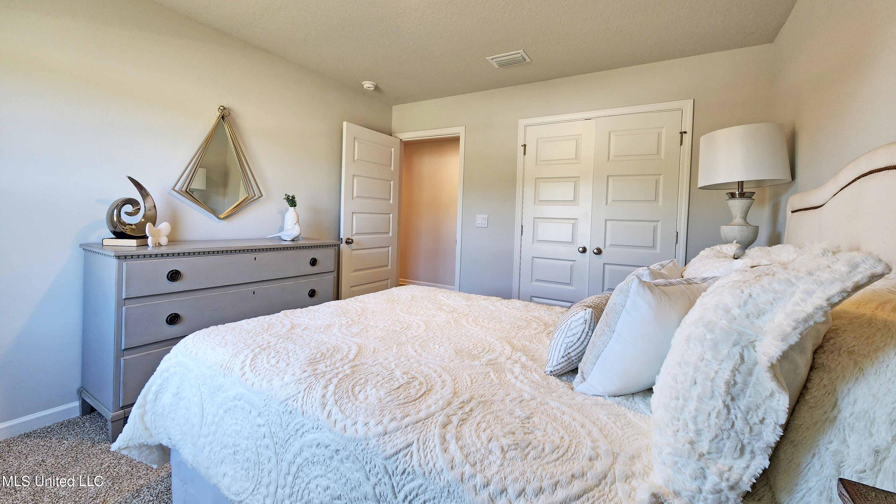 9328 Reserve Boulevard Property Photo 30
