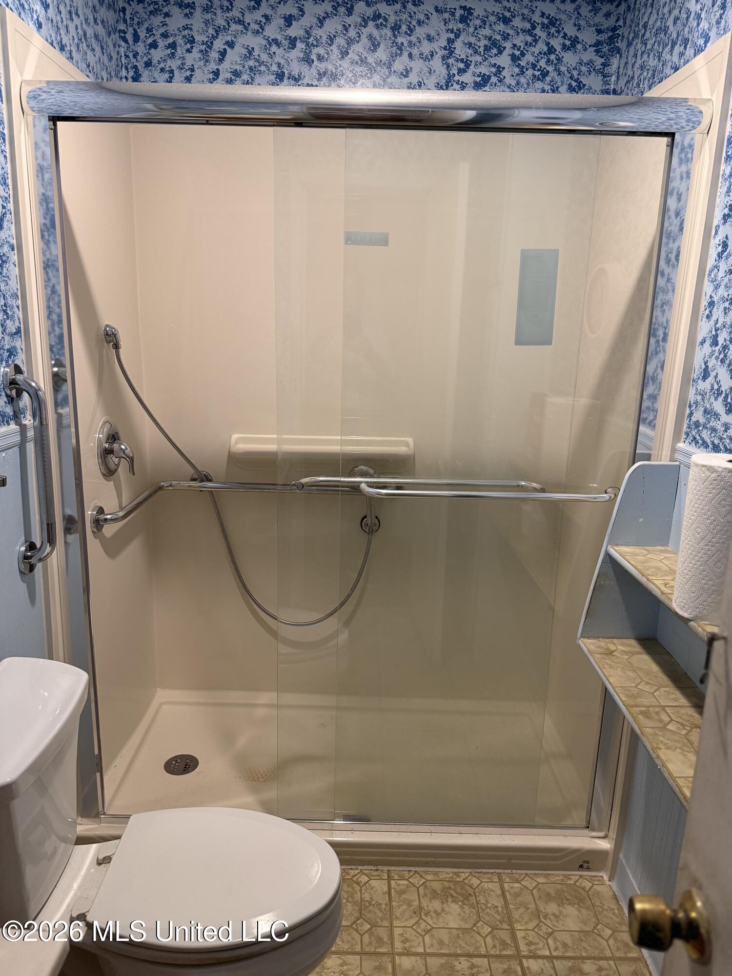 2803 Teresa Drive Property Photo 8