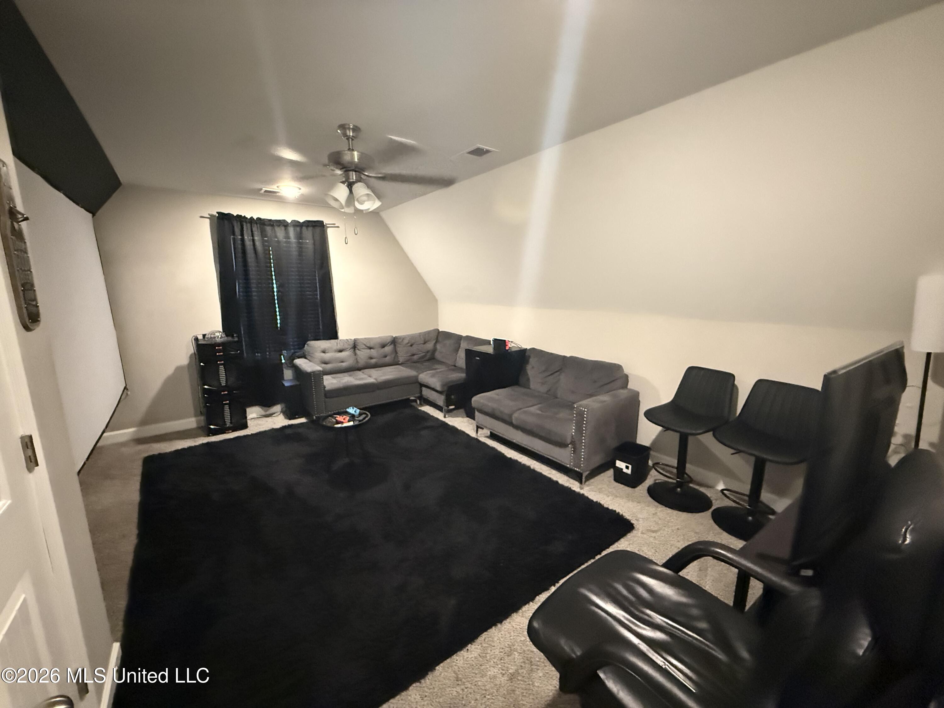 5849 Tucker Landing Property Photo 14