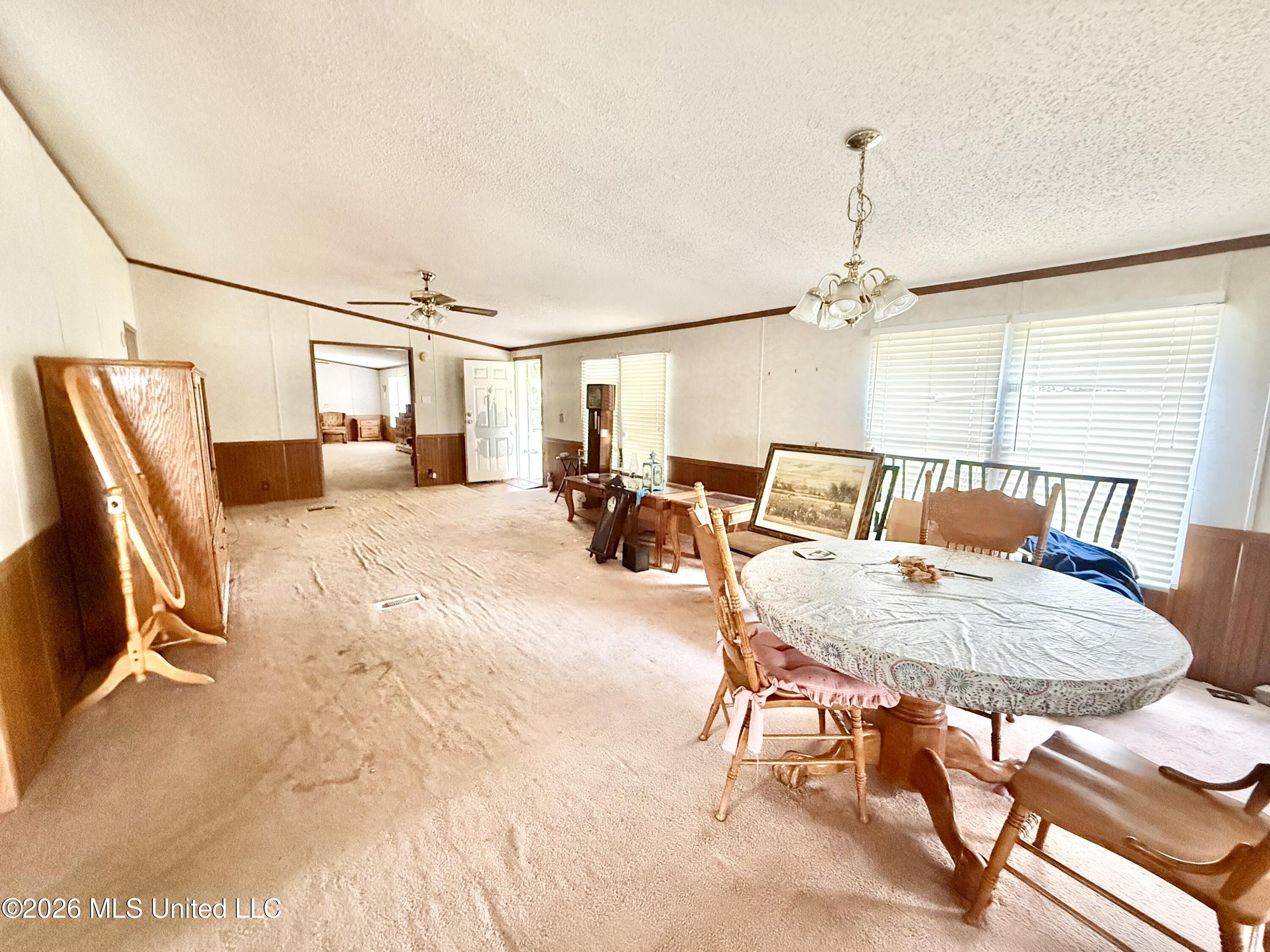 2157 Rhymes Road Property Photo 9