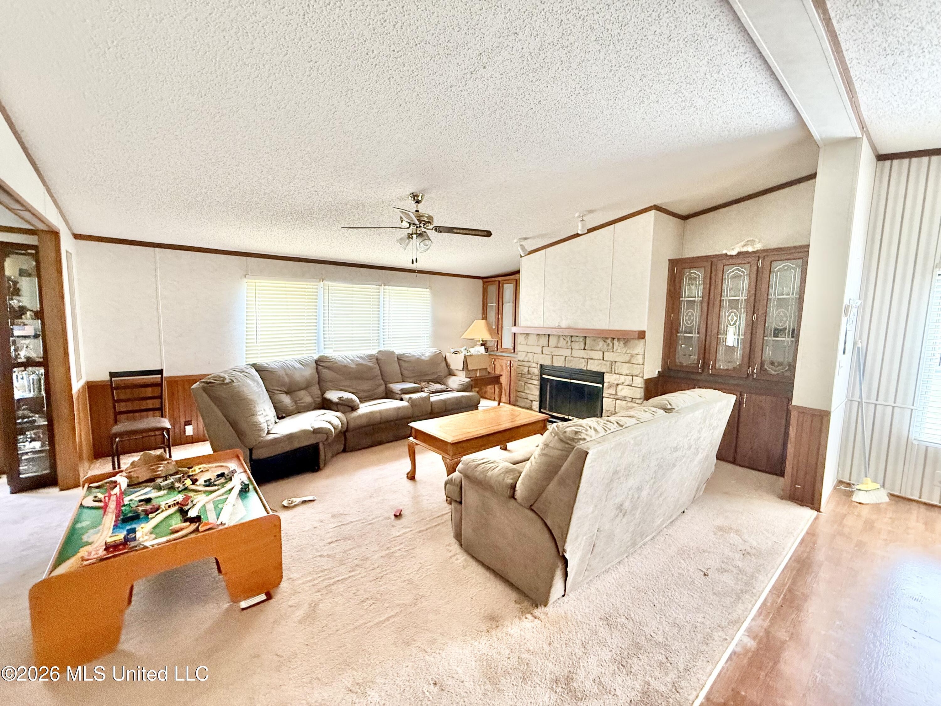 2157 Rhymes Road Property Photo 10