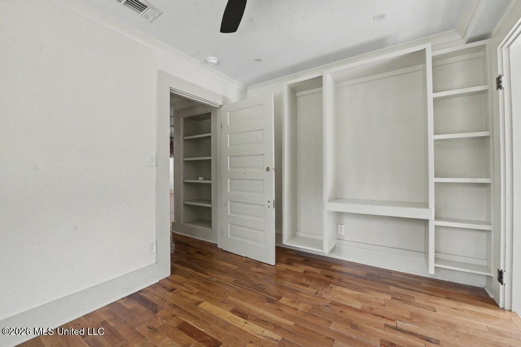 7101 Wayne Lane Property Photo 18