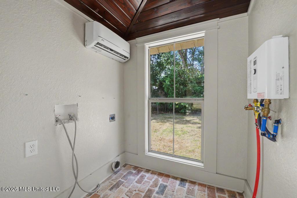 7101 Wayne Lane Property Photo 21