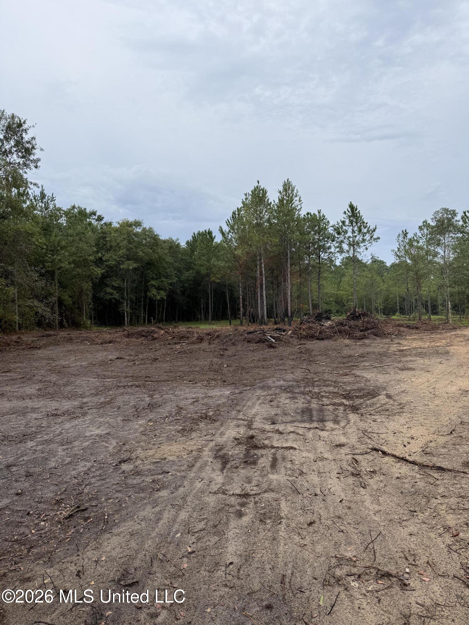 Nhn Dap Road Property Photo 5
