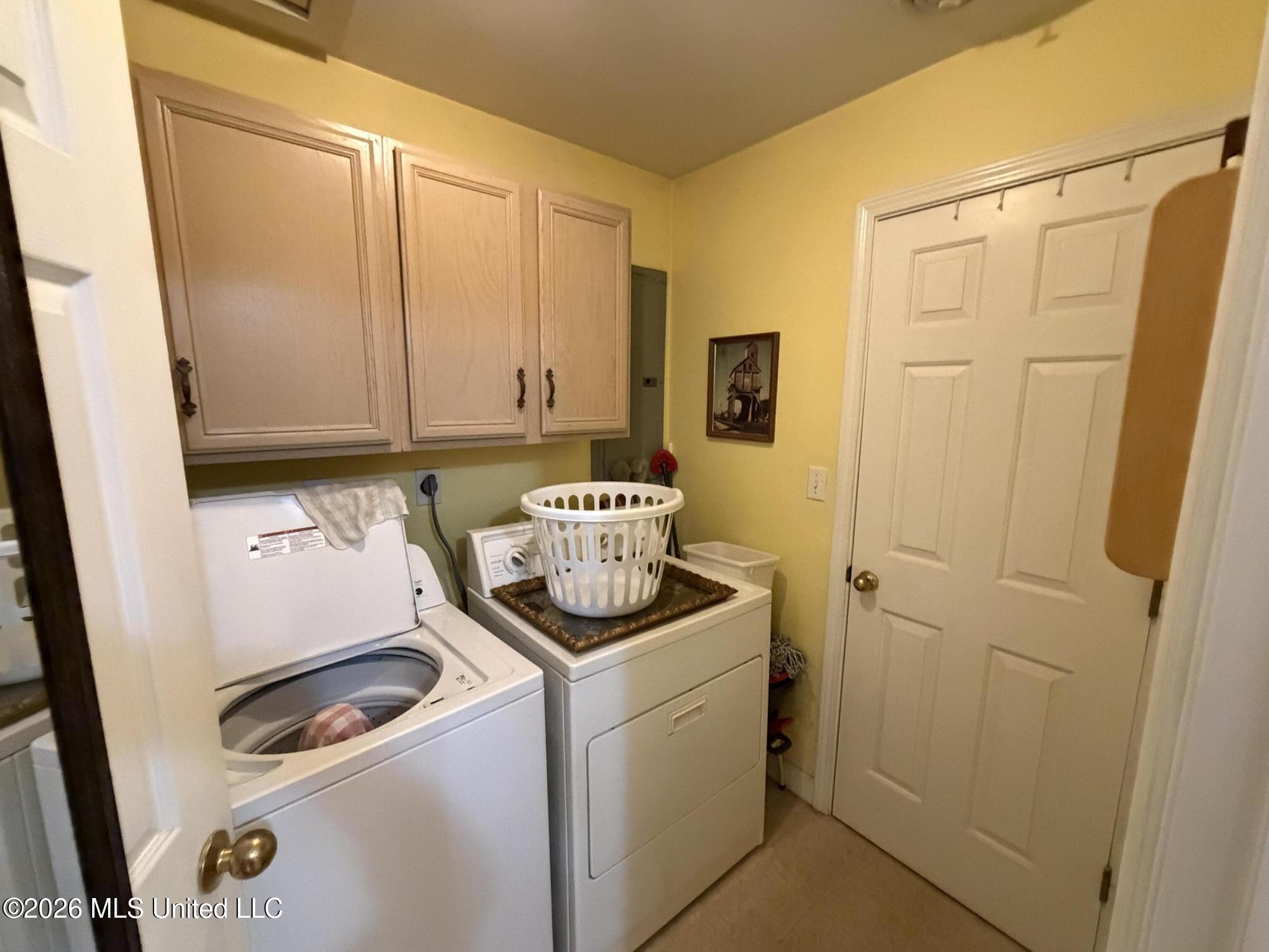 25 S Center Street Property Photo 15
