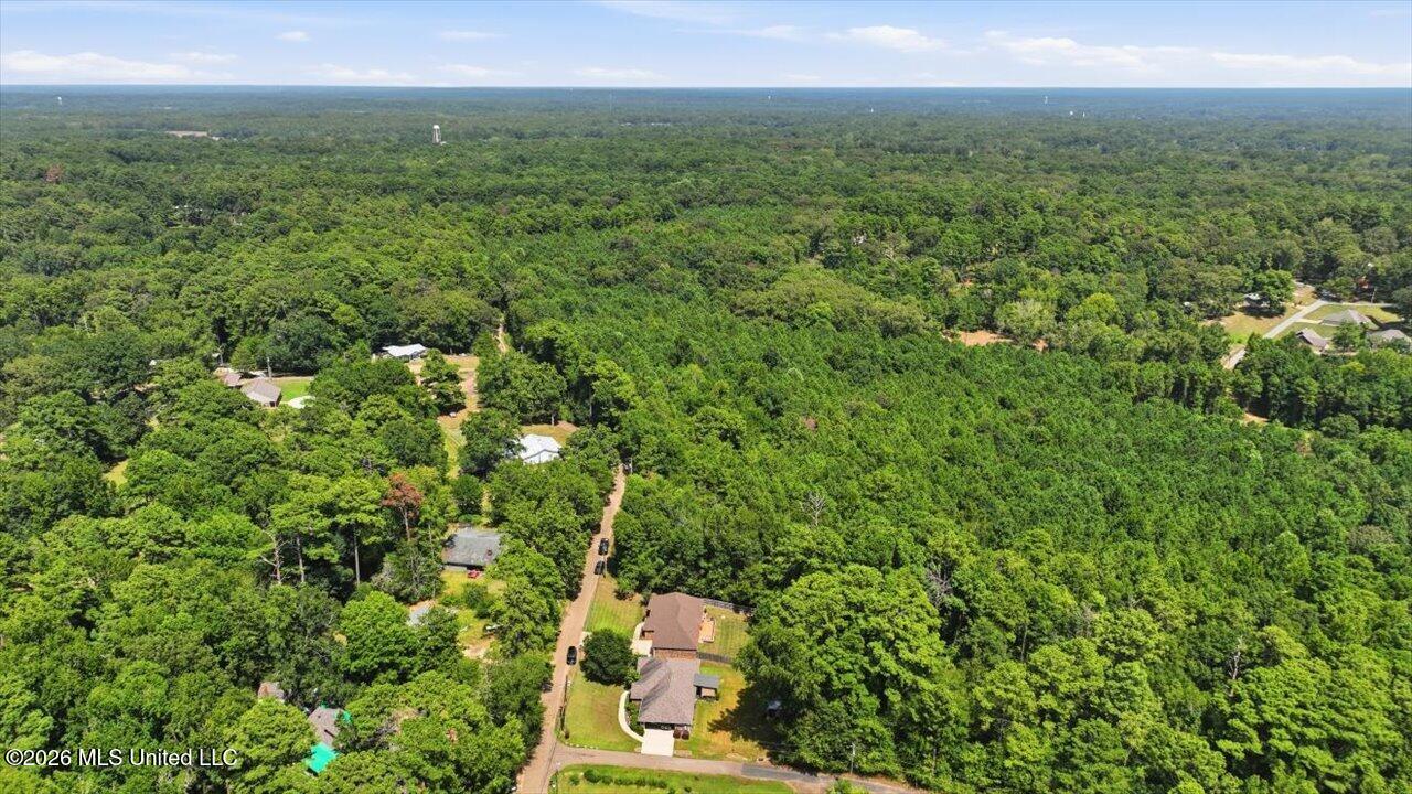 407 Pine Ridge Road Property Photo 15