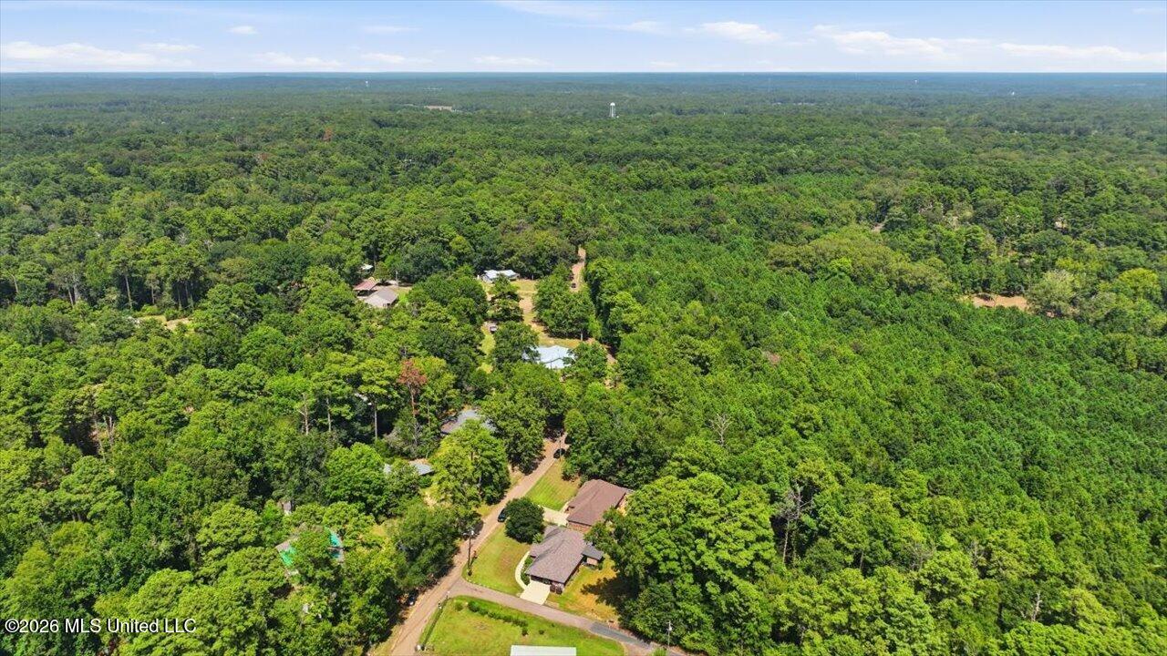 407 Pine Ridge Road Property Photo 16