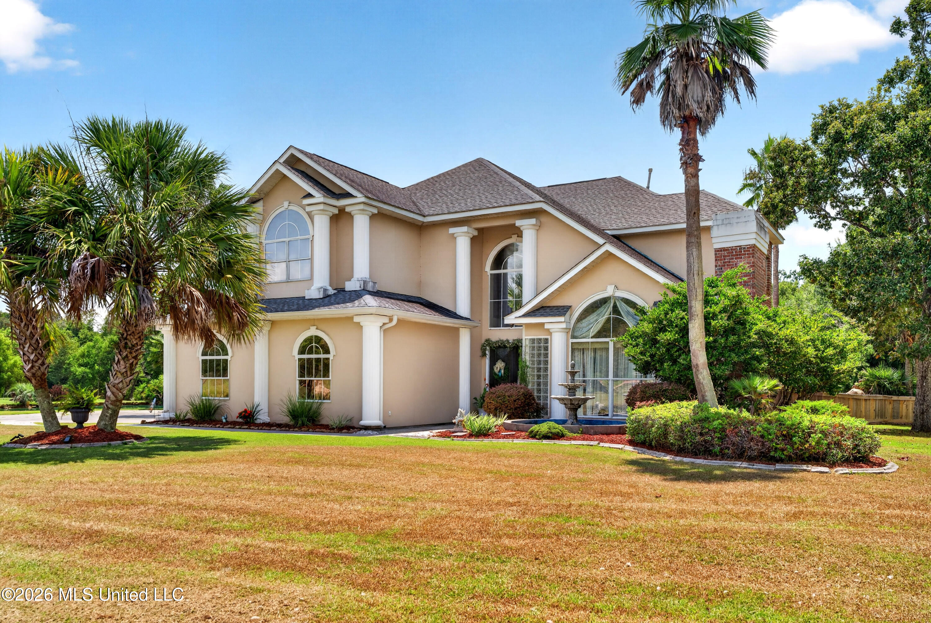 28 Lands End Property Photo 5