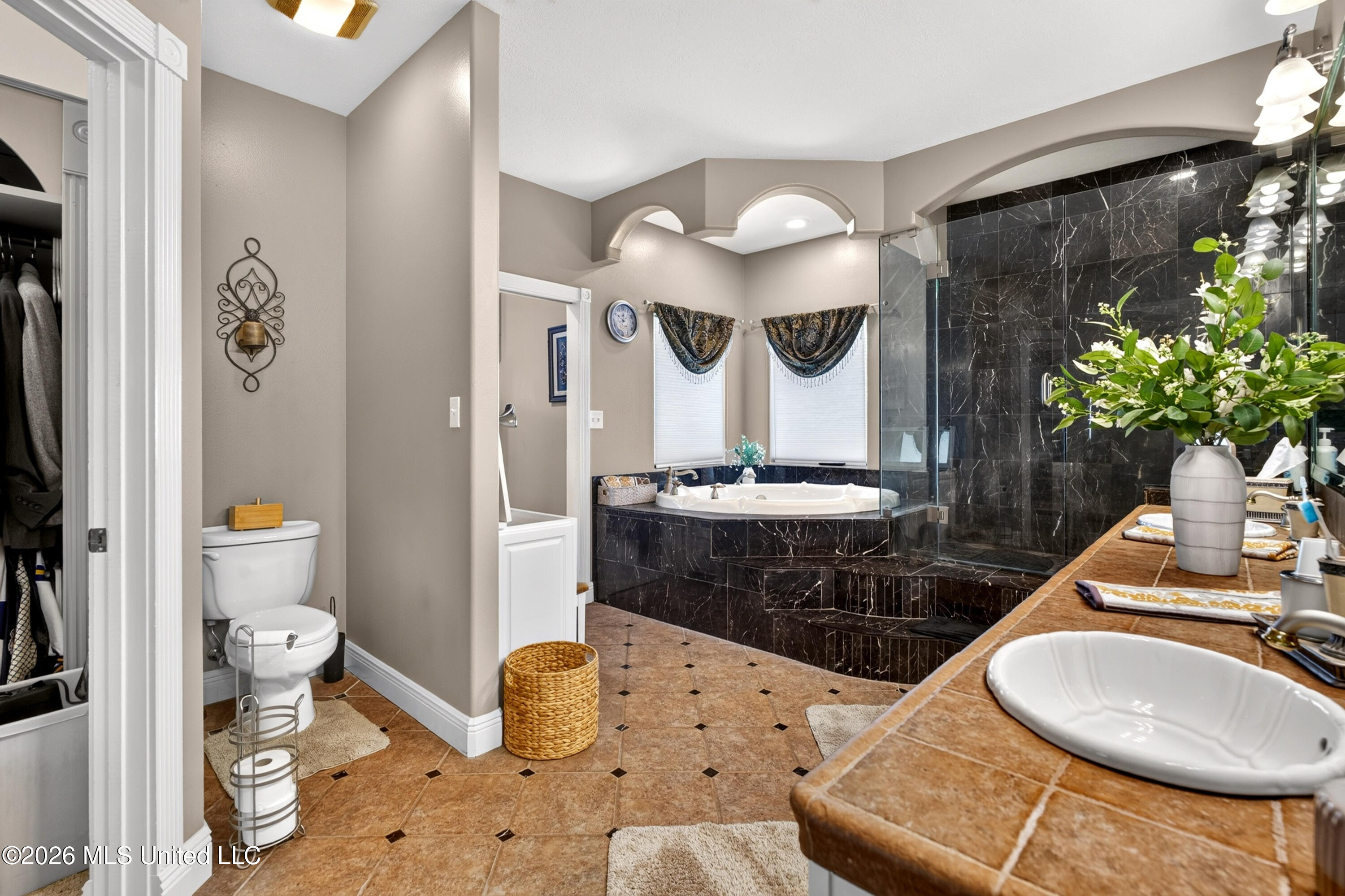 28 Lands End Property Photo 52