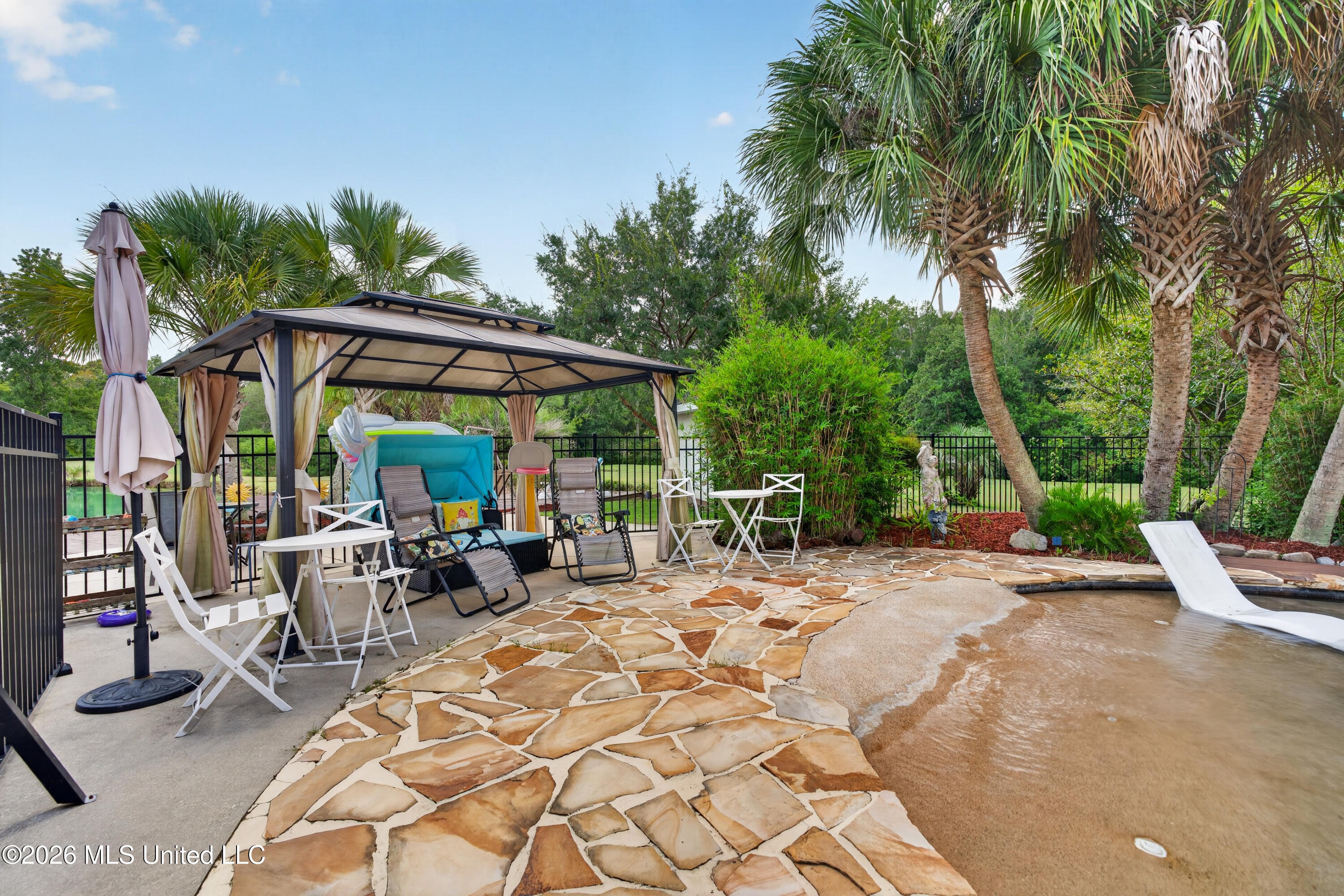 28 Lands End Property Photo 84