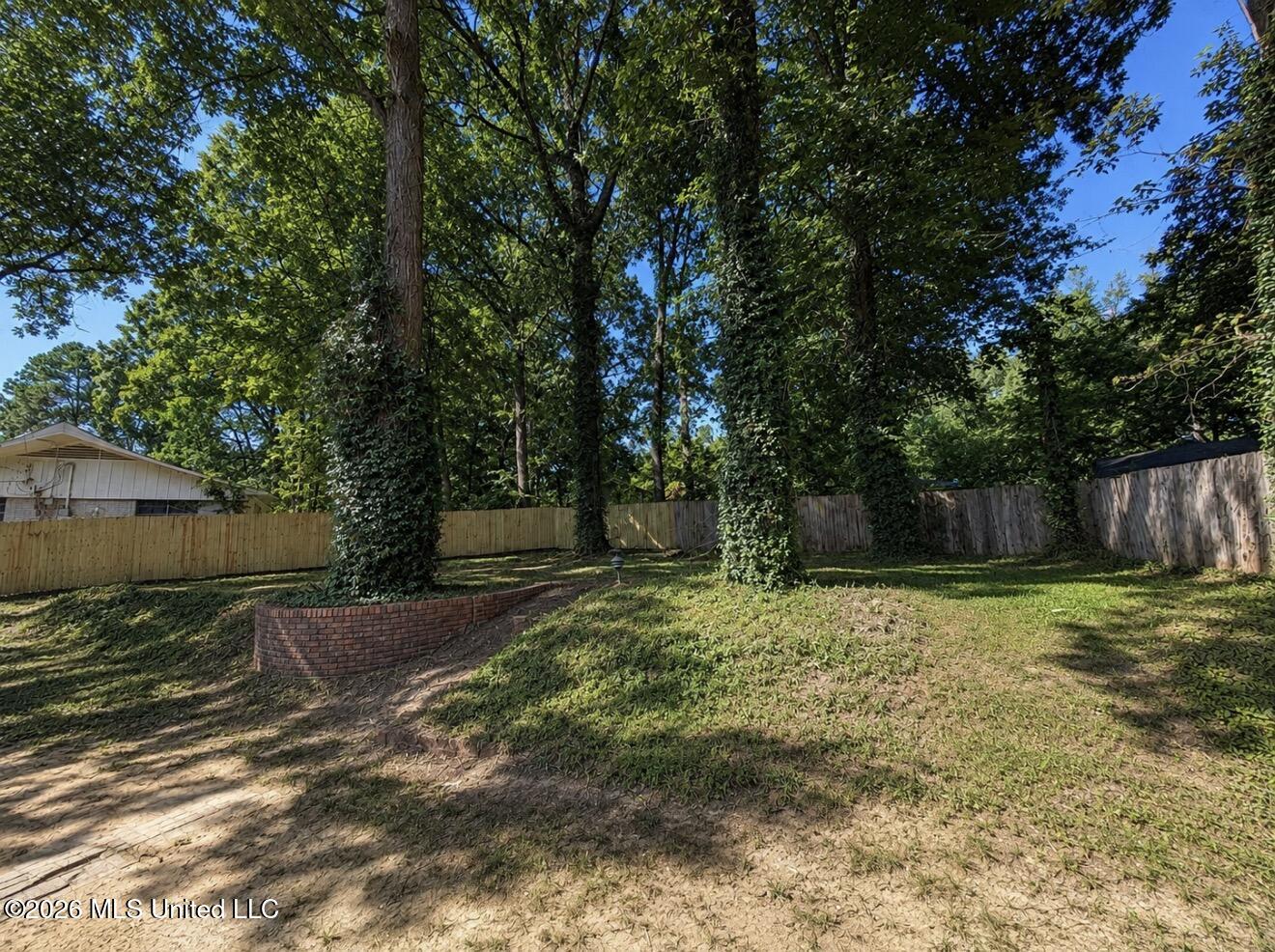 1016 Tanglewood Drive Property Photo 18