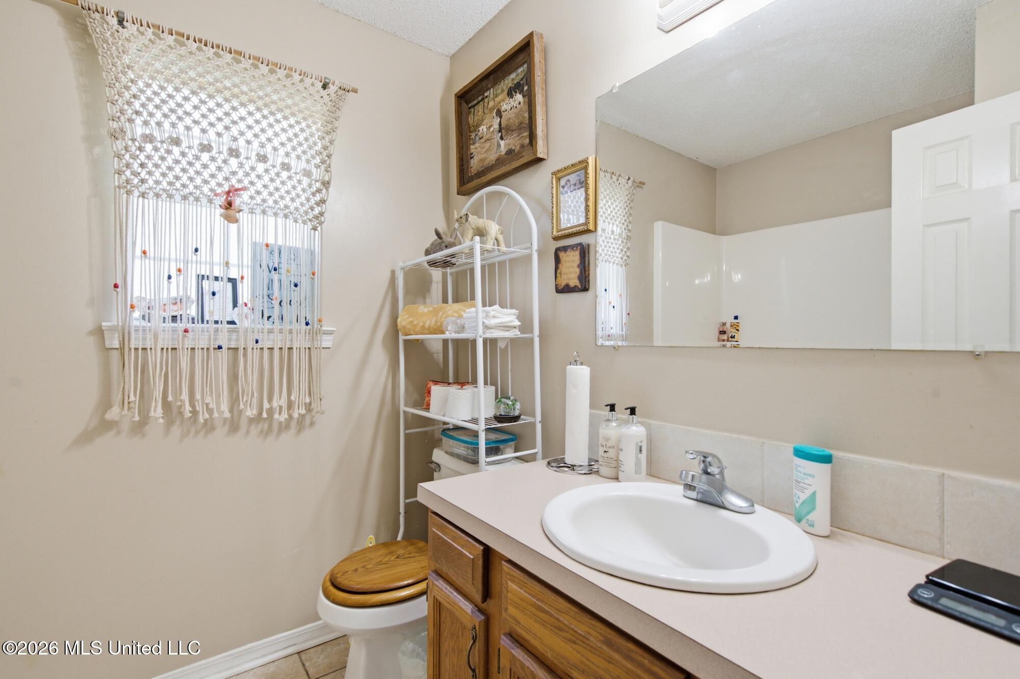 219 N Lang Avenue Property Photo 14