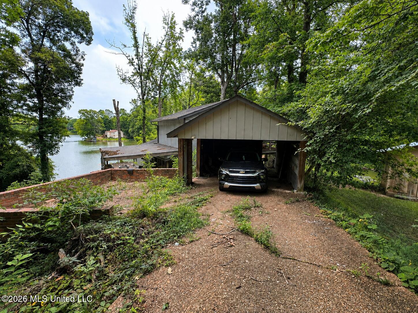 3256 Monans Rill Cove Property Photo 2