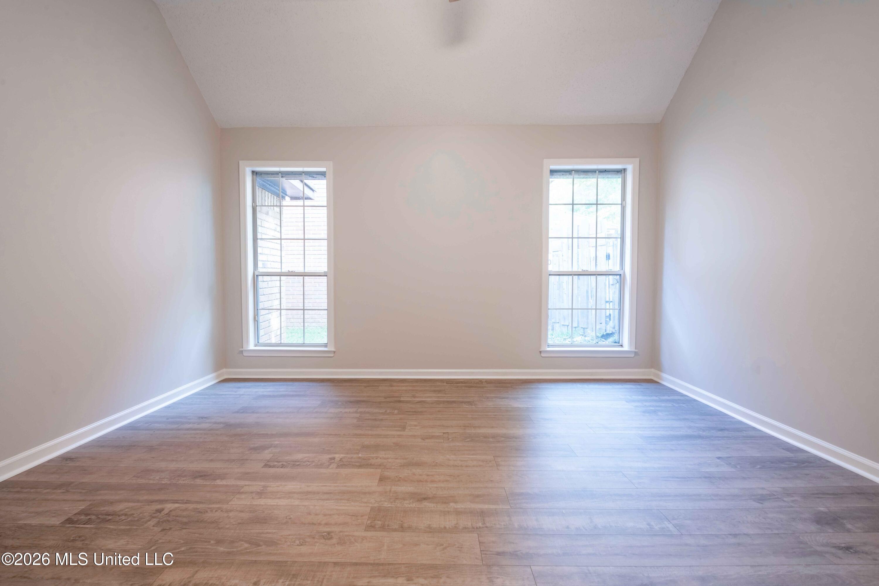 7870 Chesterfield Drive Property Photo 17