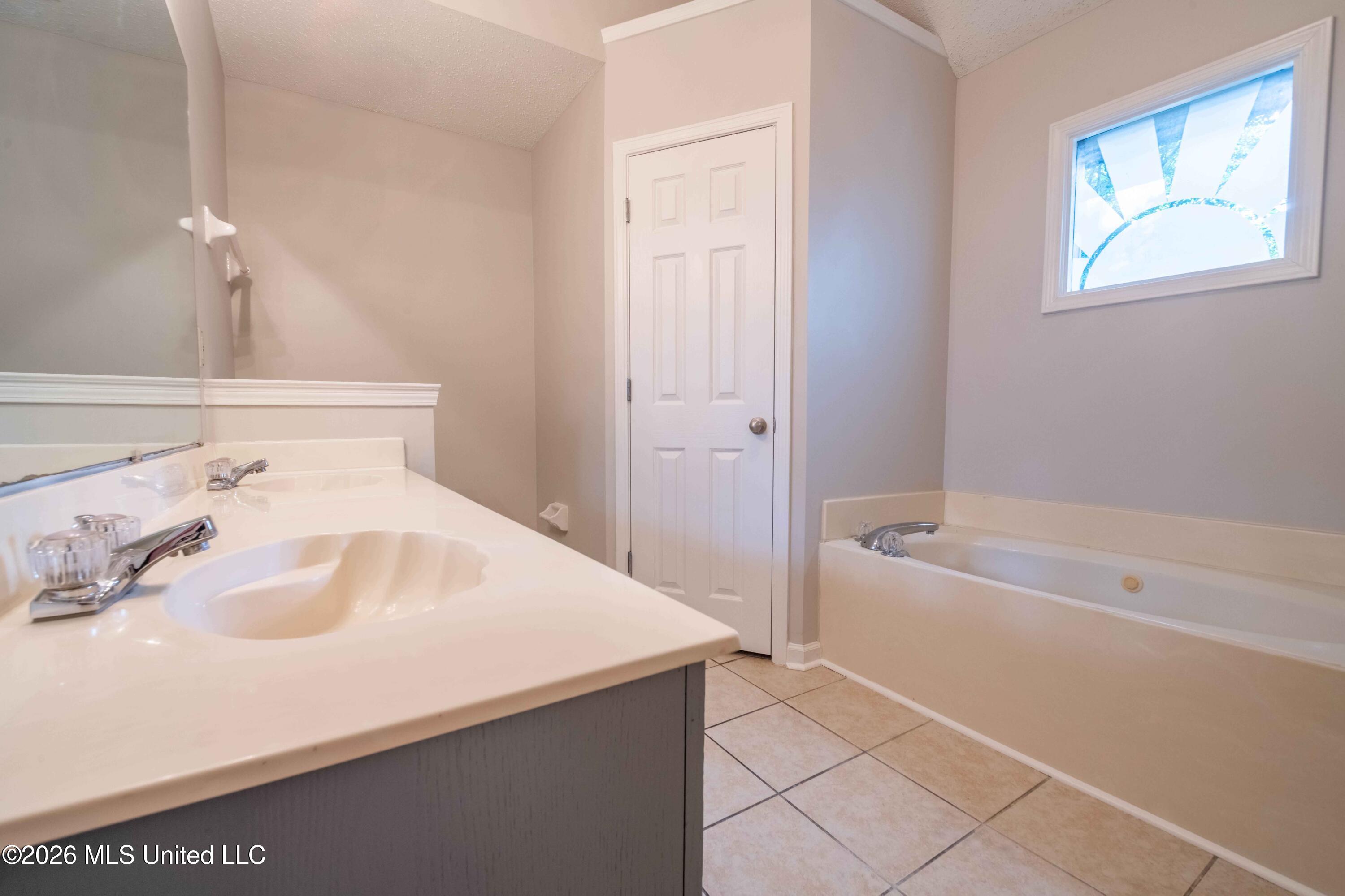7870 Chesterfield Drive Property Photo 22