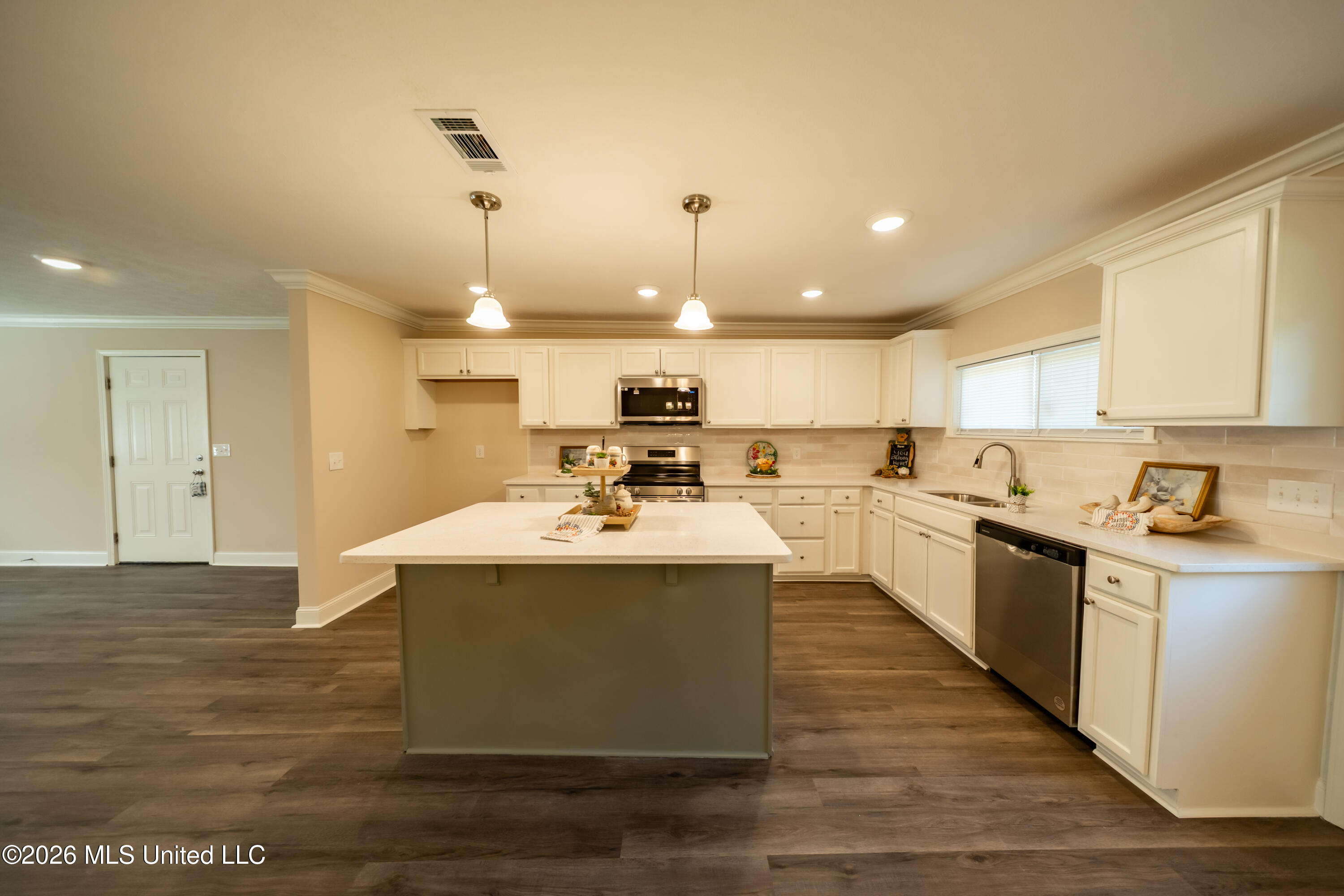 3579 Dry Grove Road Property Photo 6