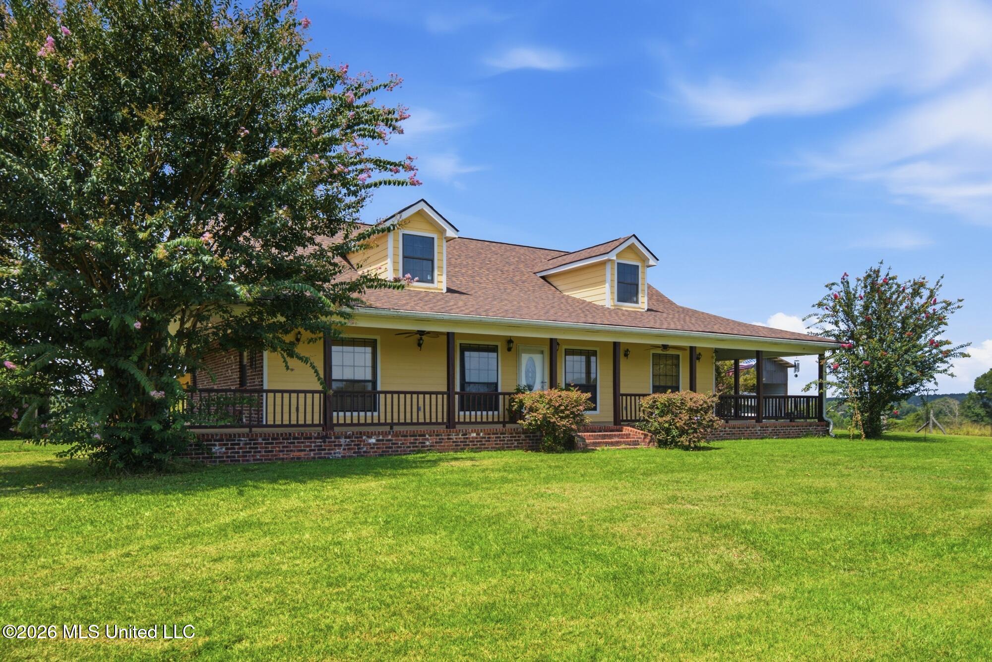 174 Watermelon Road Property Photo 2