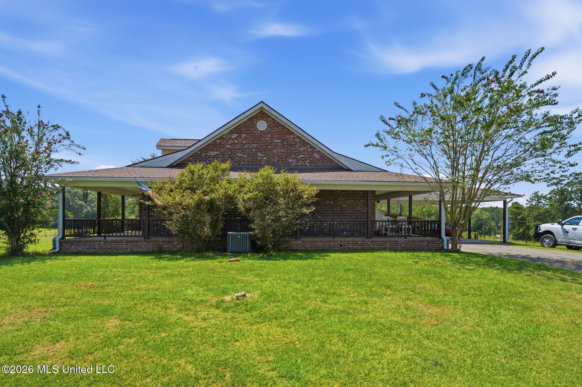 174 Watermelon Road Property Photo 4