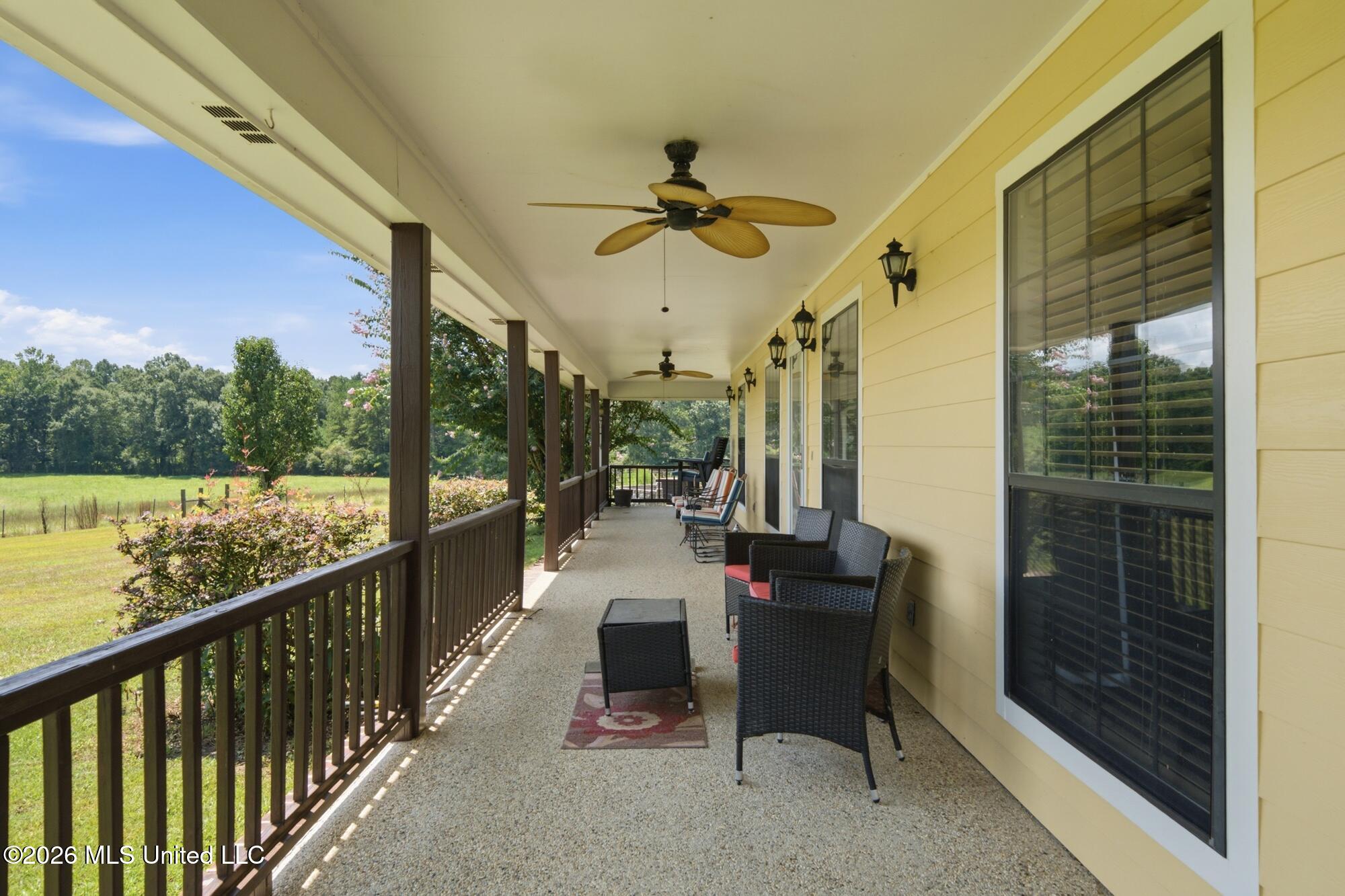 174 Watermelon Road Property Photo 5