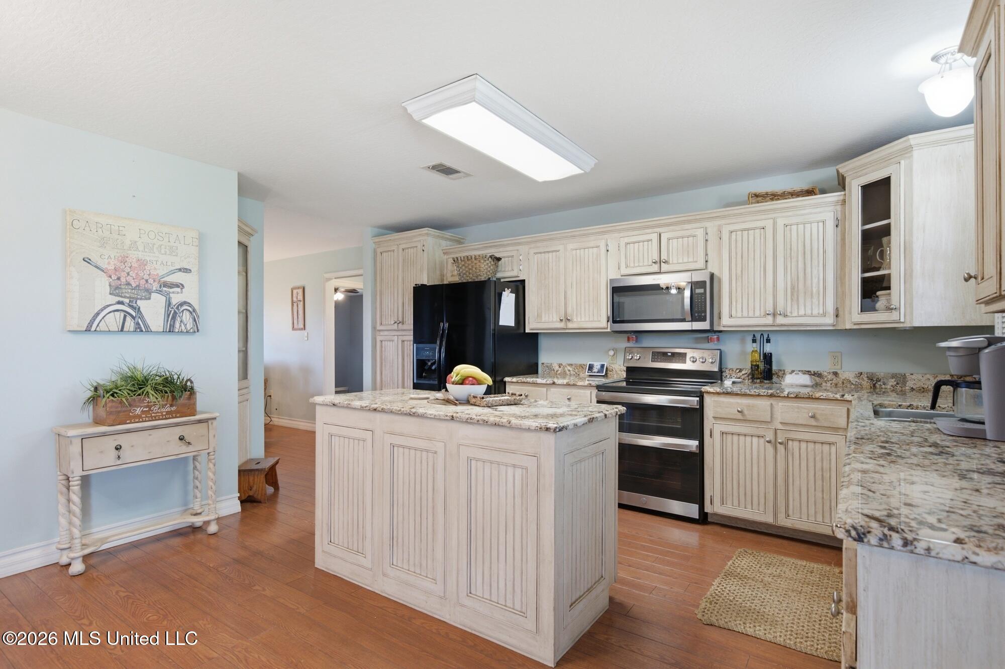 174 Watermelon Road Property Photo 12