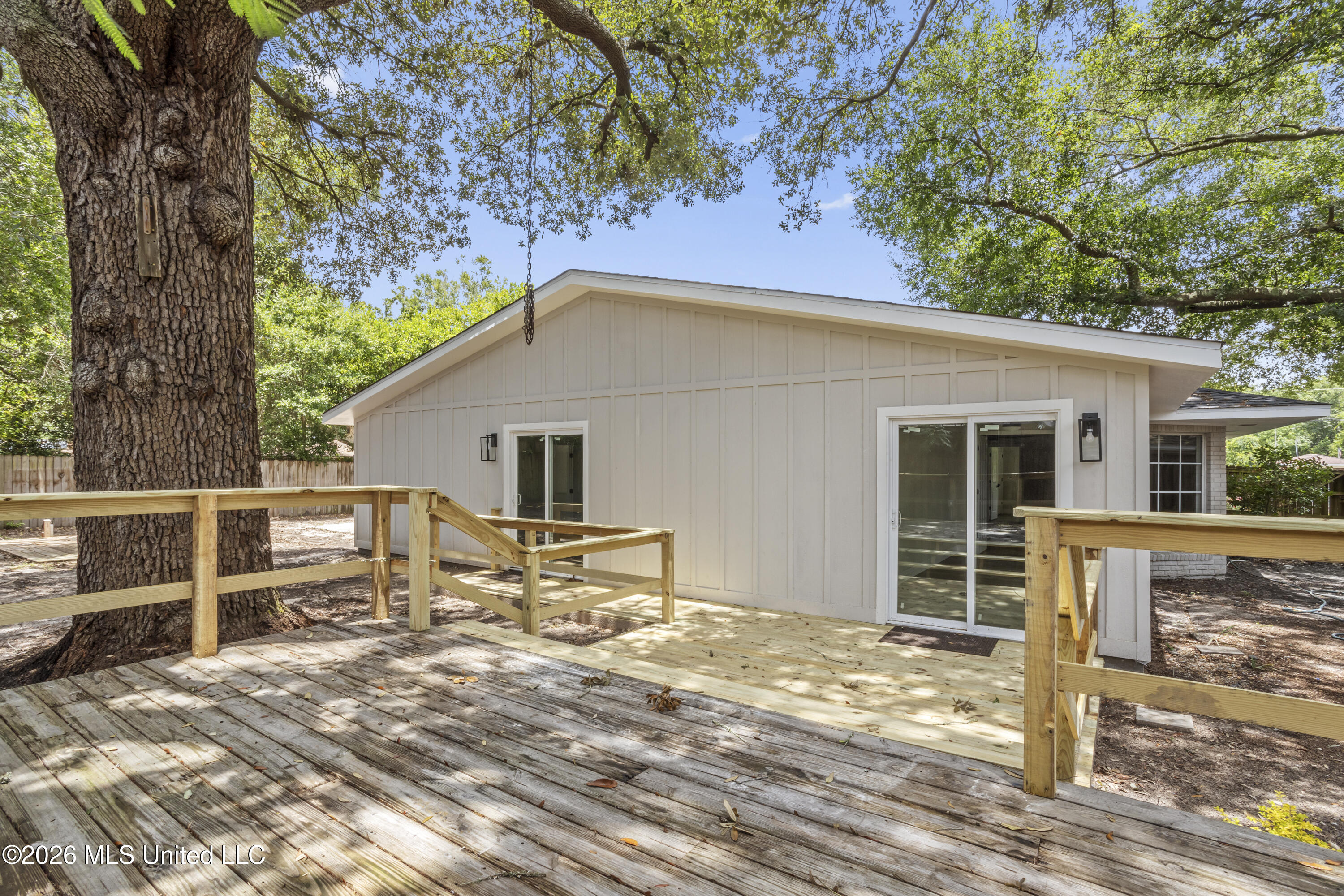 371 Lakeview Boulevard Property Photo 31