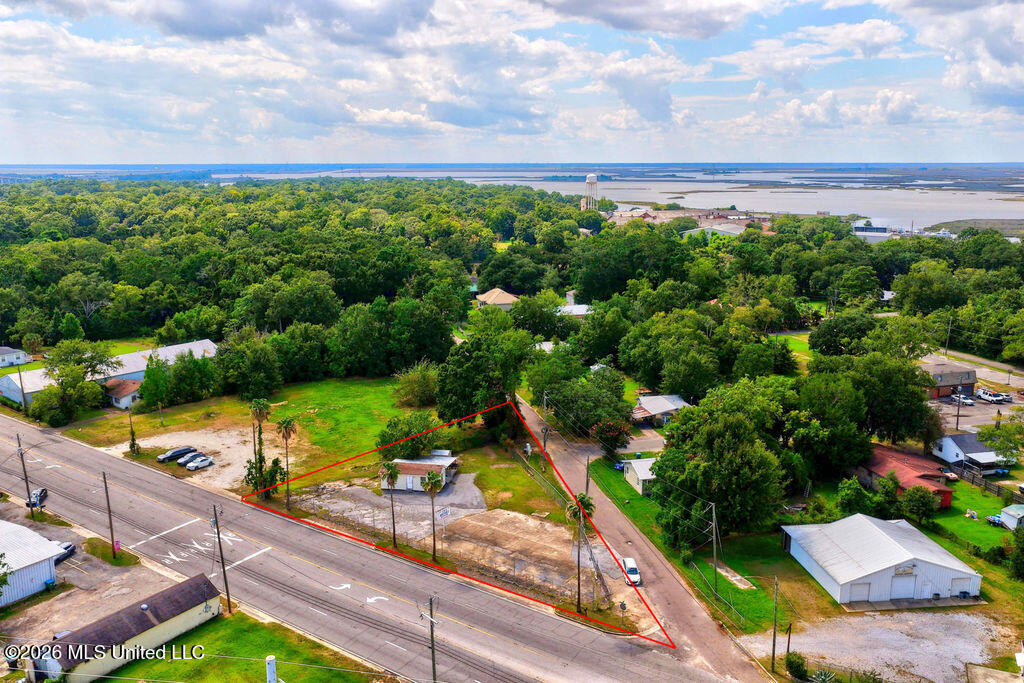 2017 Telephone Road Property Photo 5