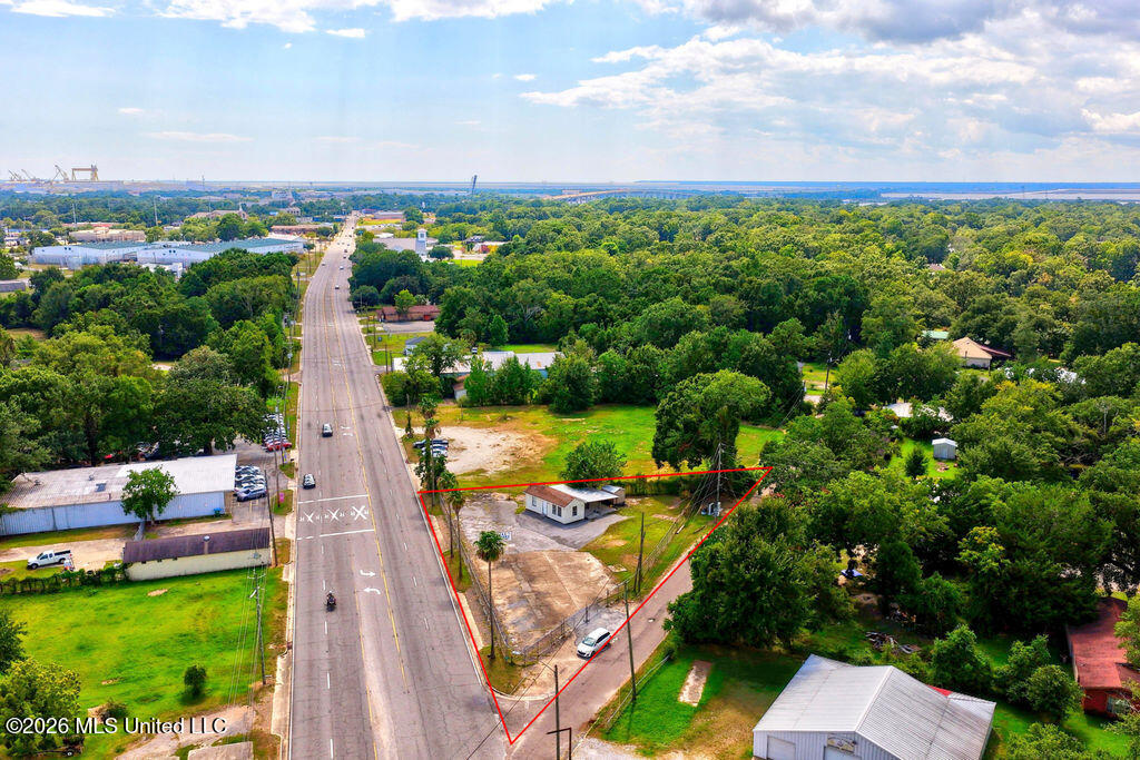 2017 Telephone Road Property Photo 6