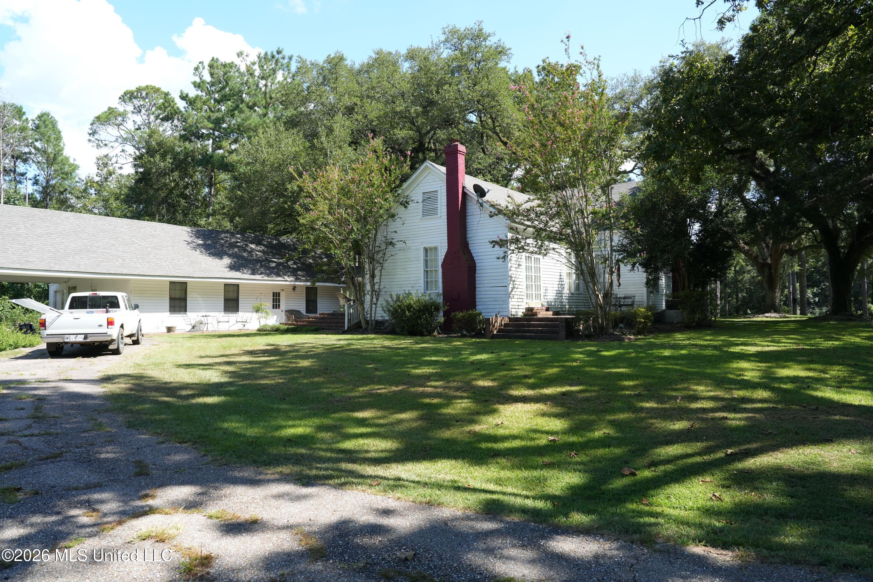 1140 Irene Road Property Photo 8