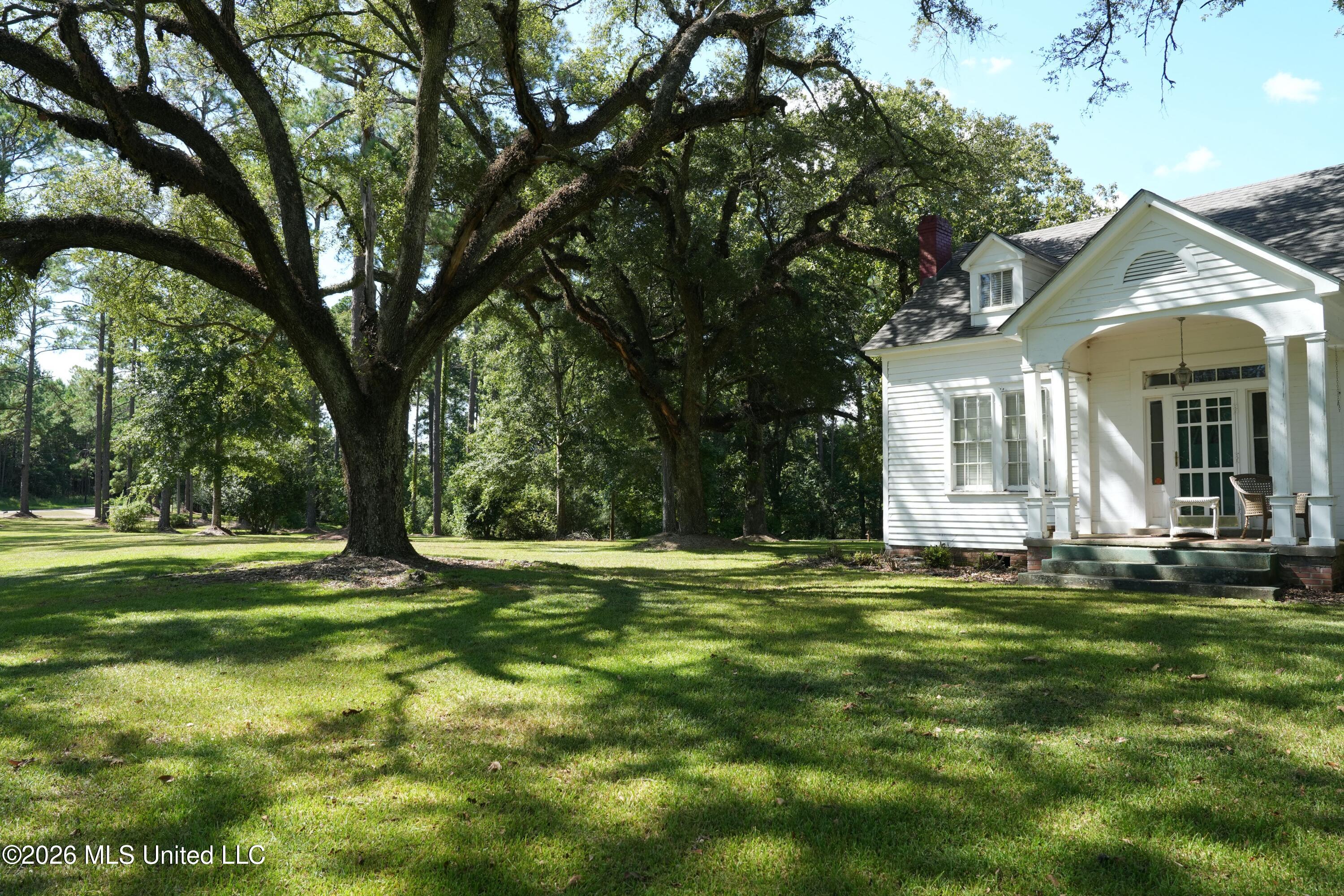 1140 Irene Road Property Photo 11