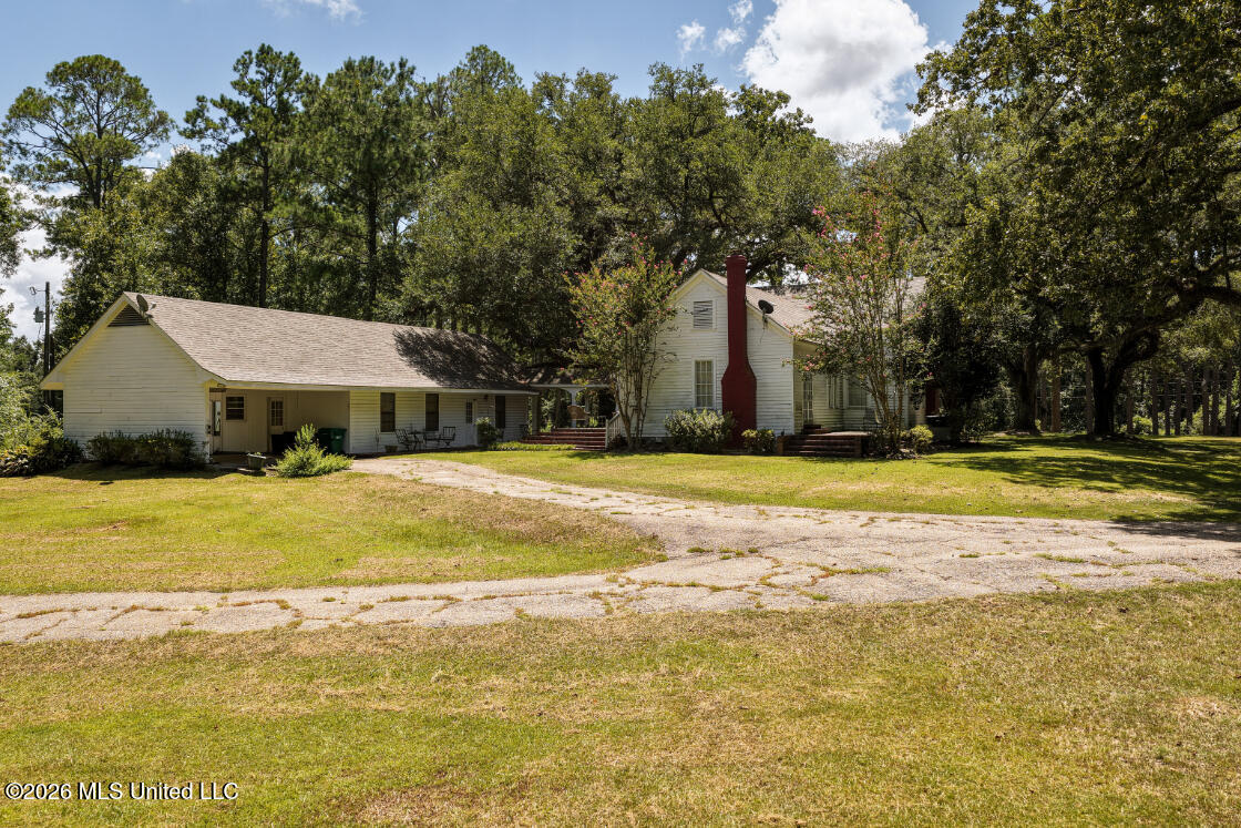 1140 Irene Road Property Photo 14