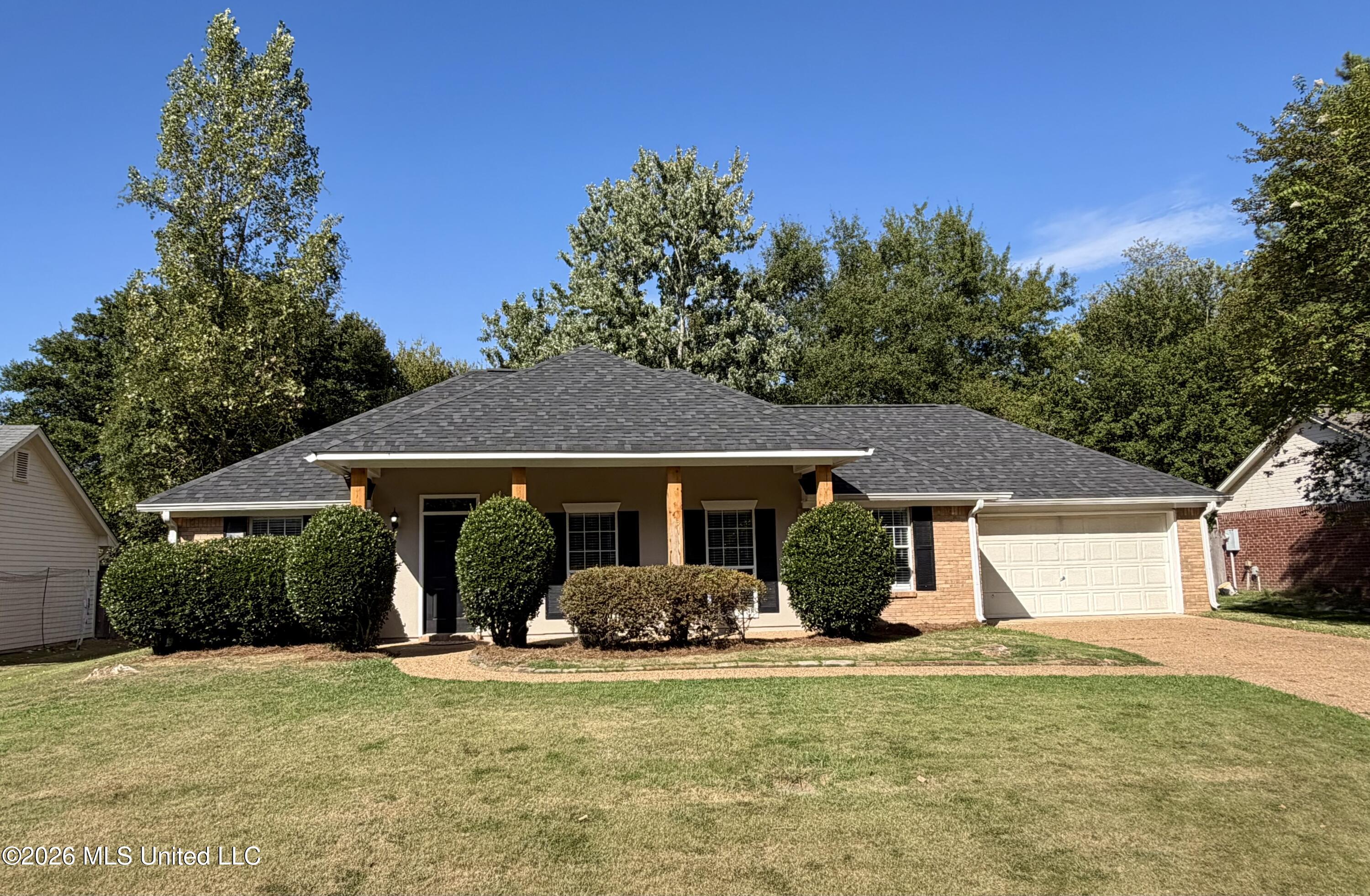 3060 Windwood Circle Property Photo 1