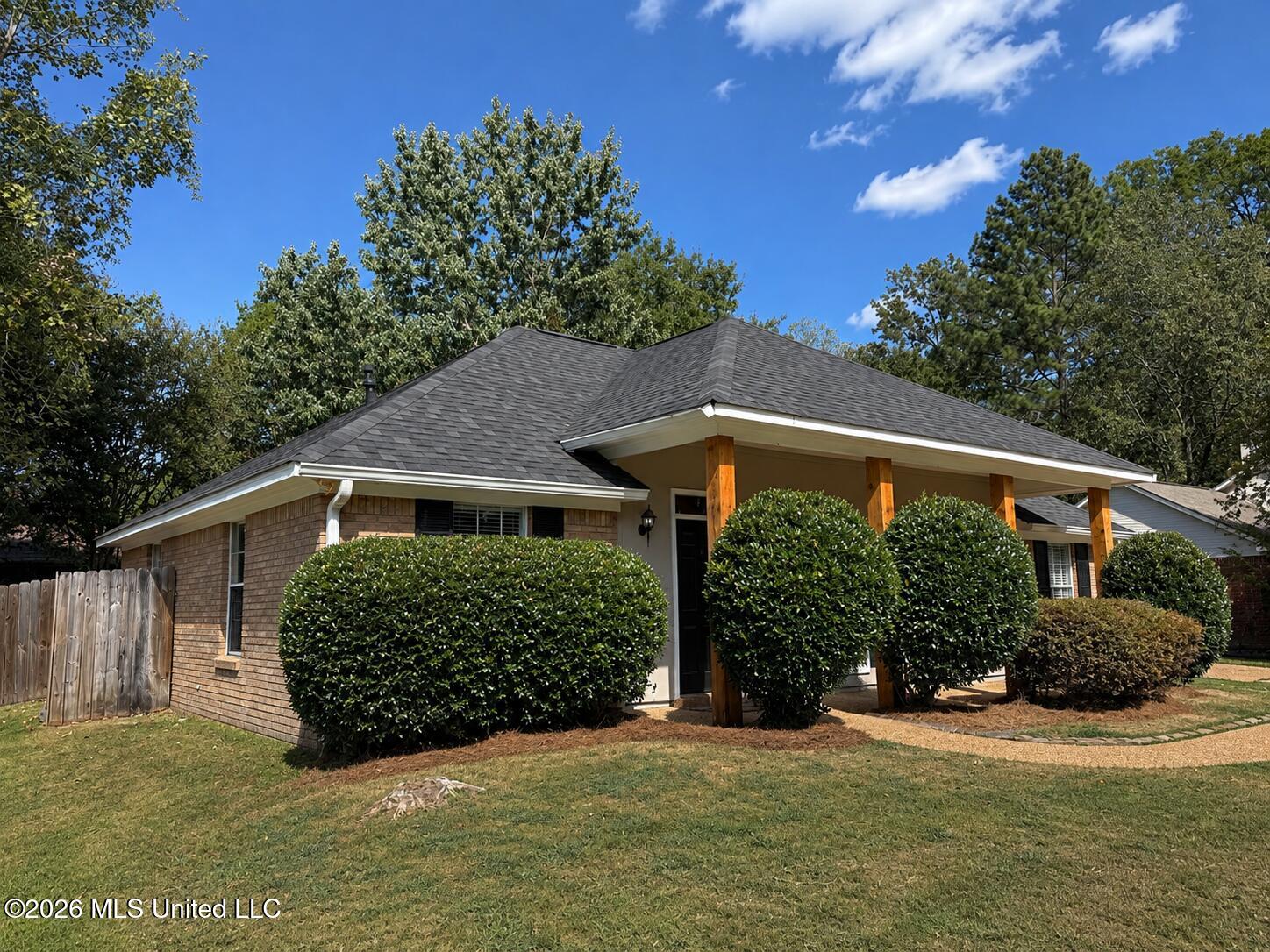 3060 Windwood Circle Property Photo 2