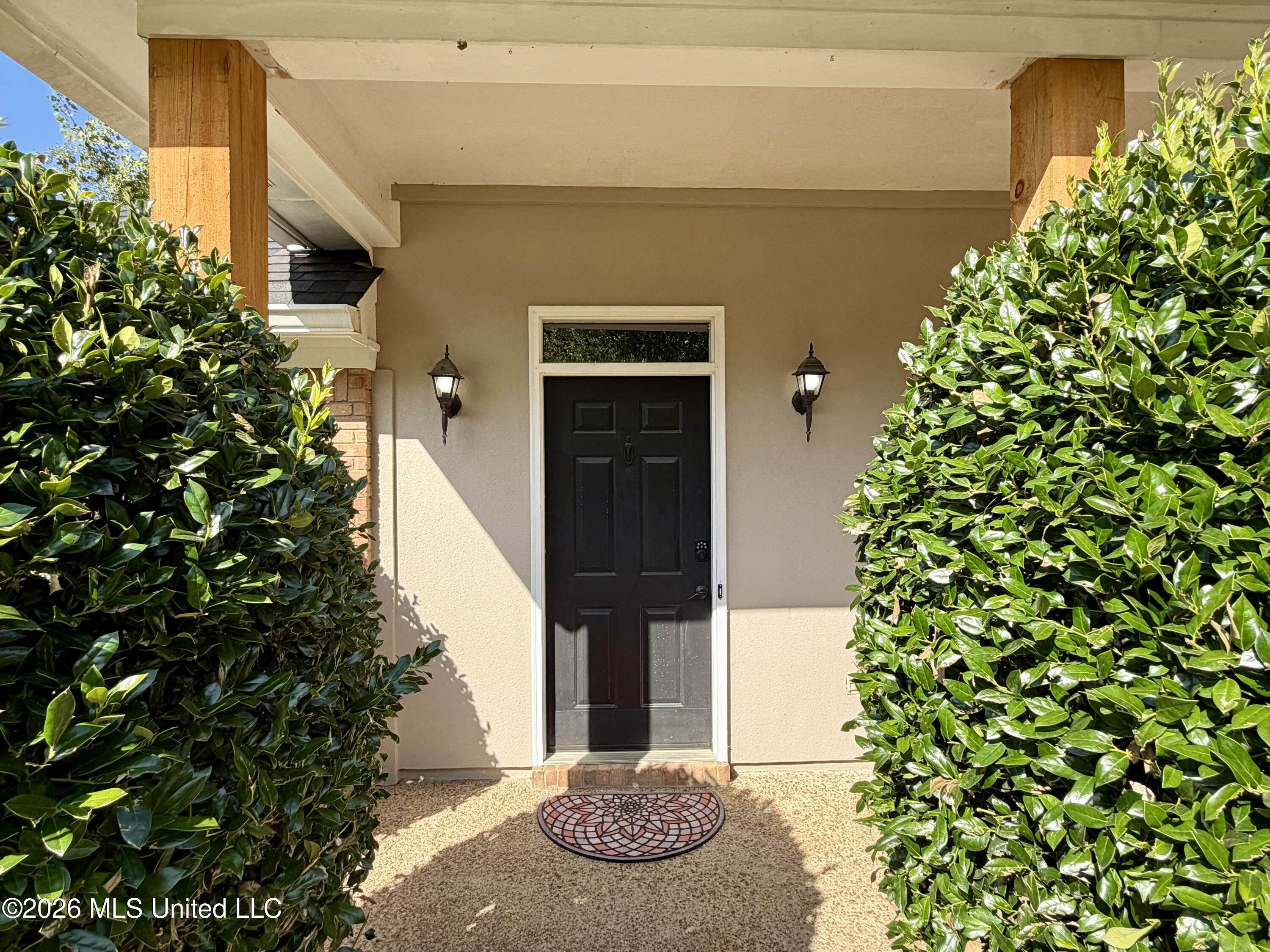 3060 Windwood Circle Property Photo 5