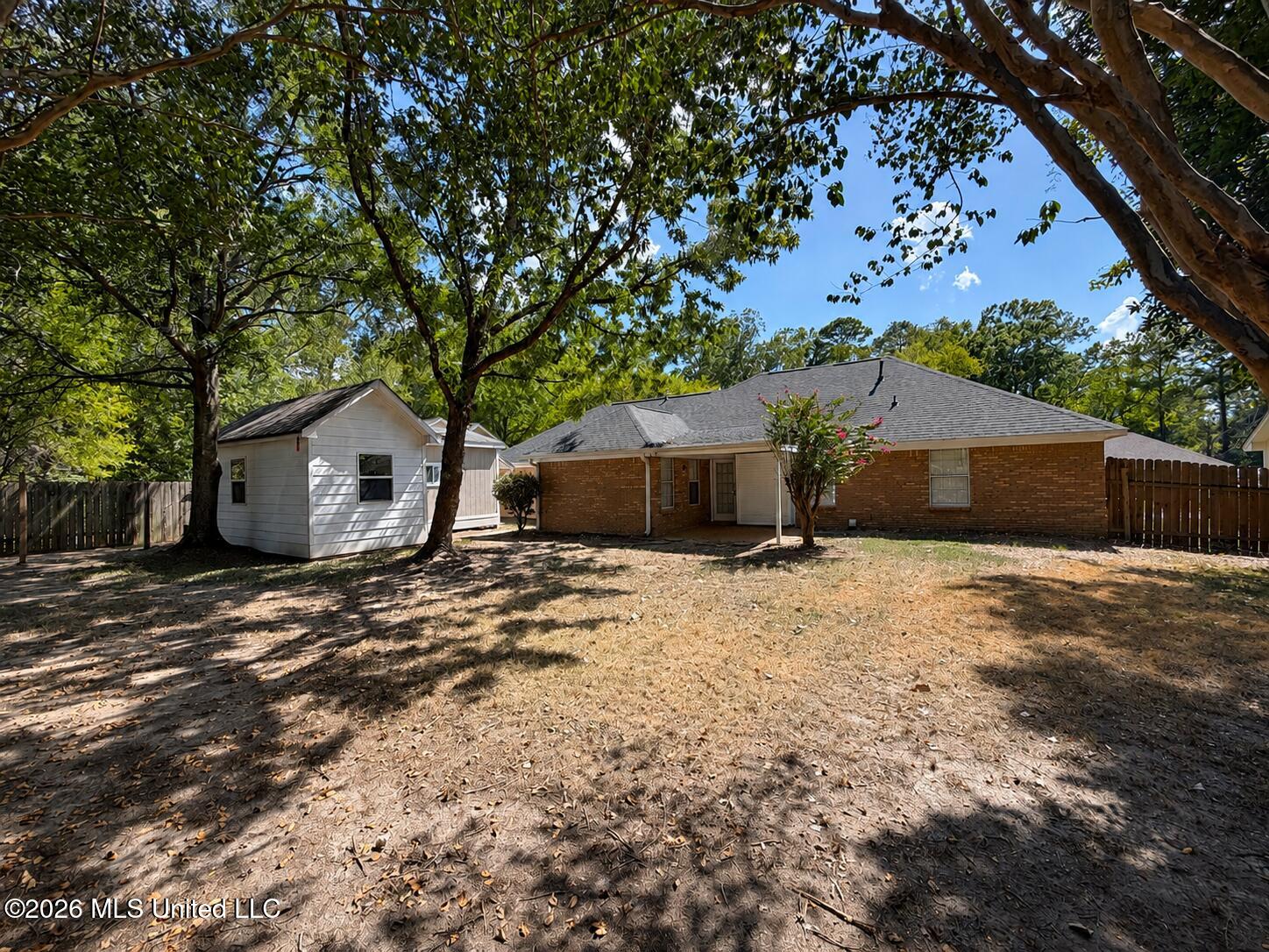 3060 Windwood Circle Property Photo 6