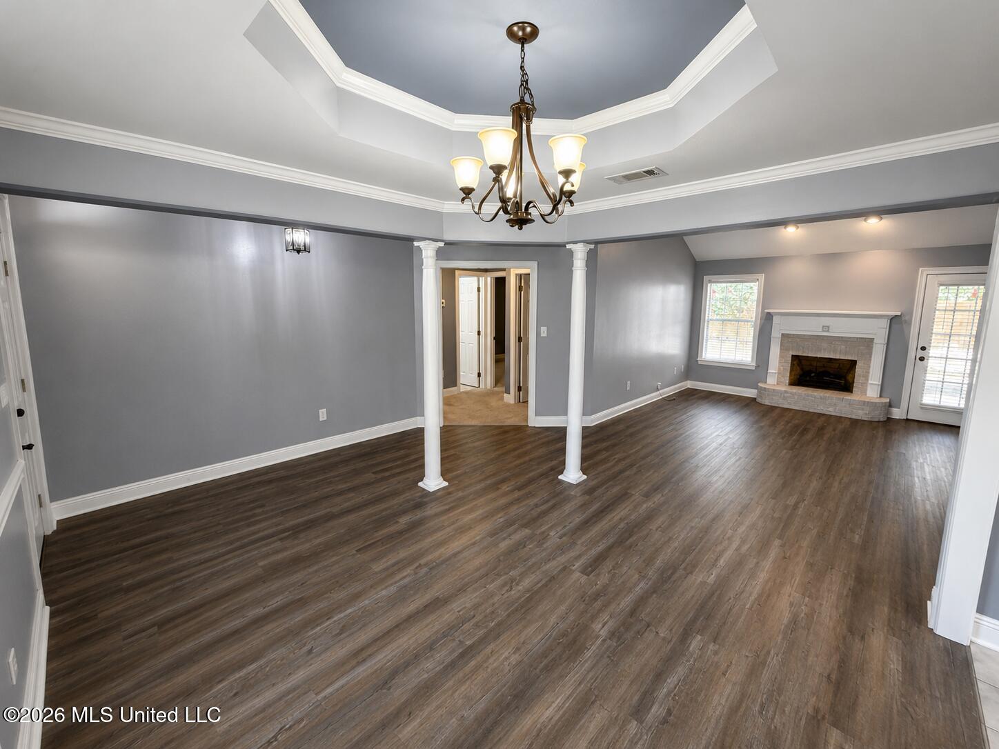 3060 Windwood Circle Property Photo 9
