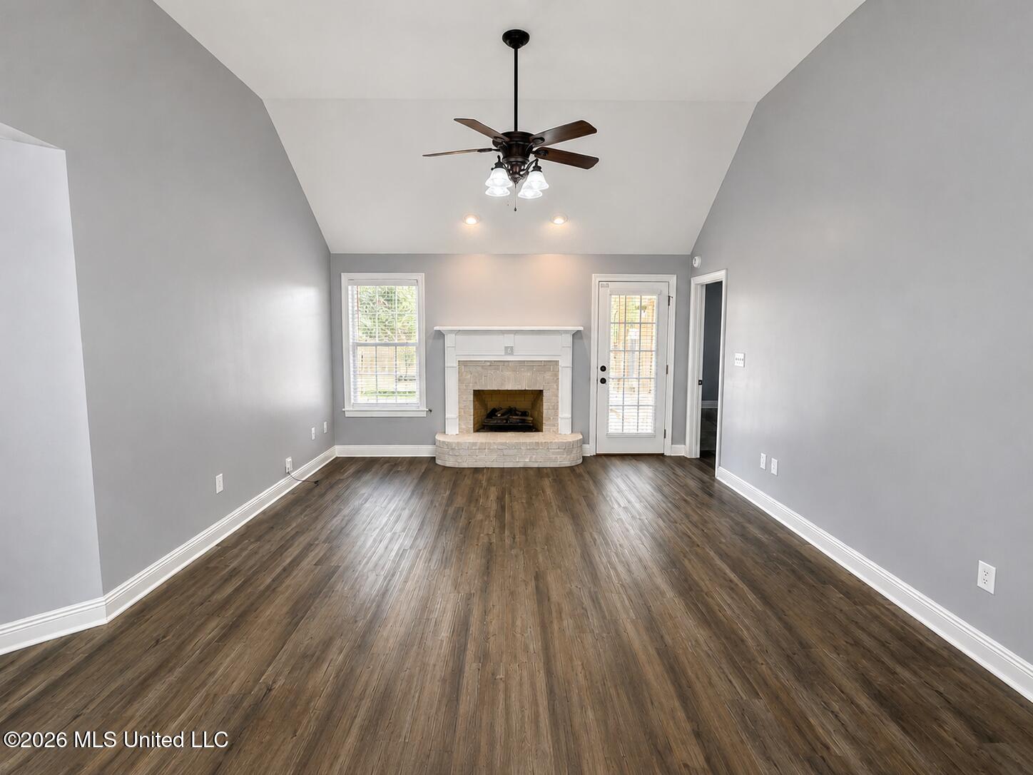 3060 Windwood Circle Property Photo 10