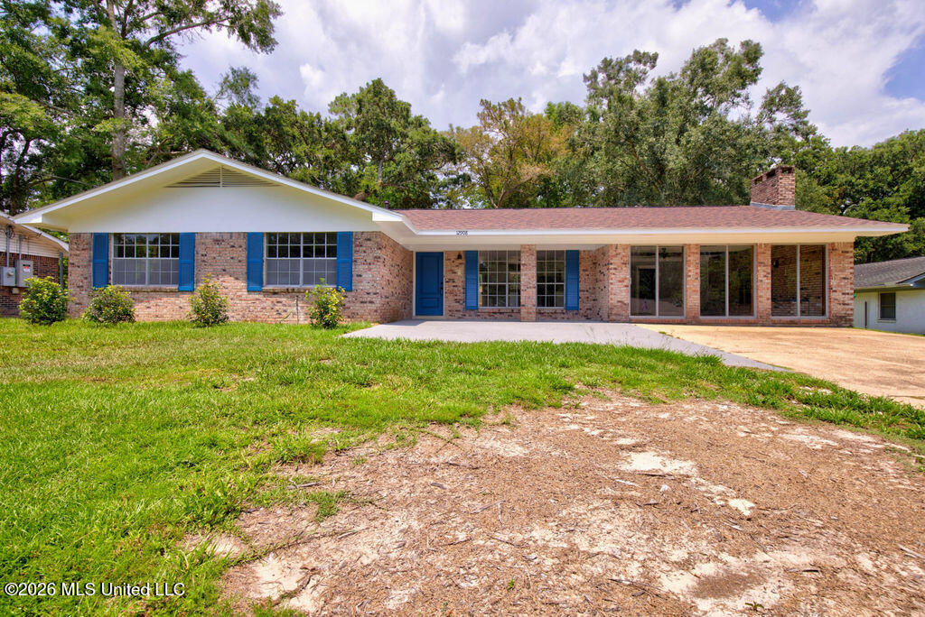 12908 Hanover Drive Property Photo 2