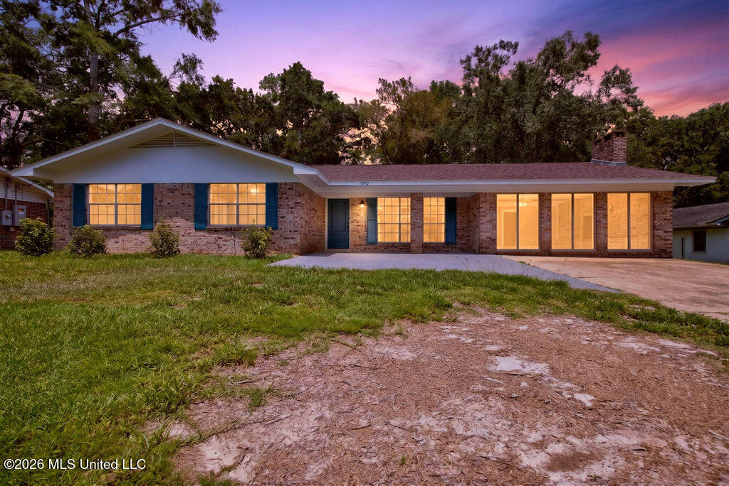 12908 Hanover Drive Property Photo 7