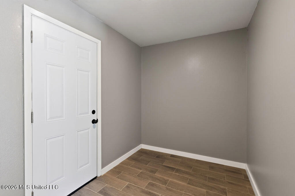 12908 Hanover Drive Property Photo 26