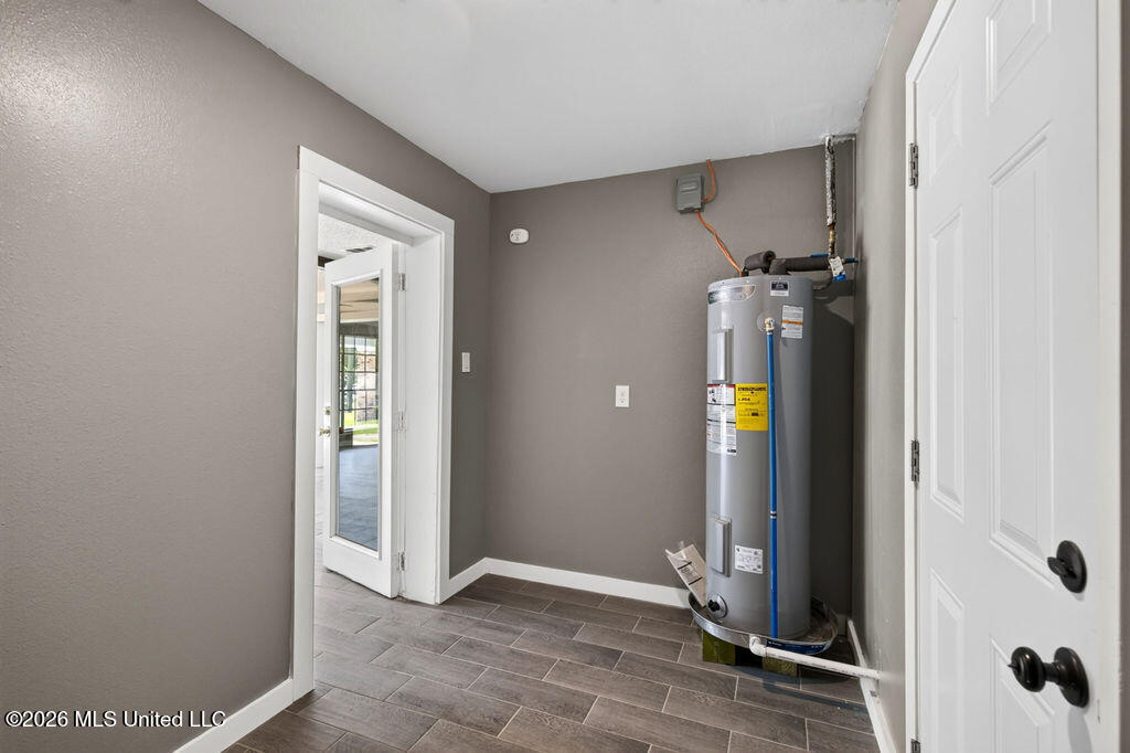 12908 Hanover Drive Property Photo 27