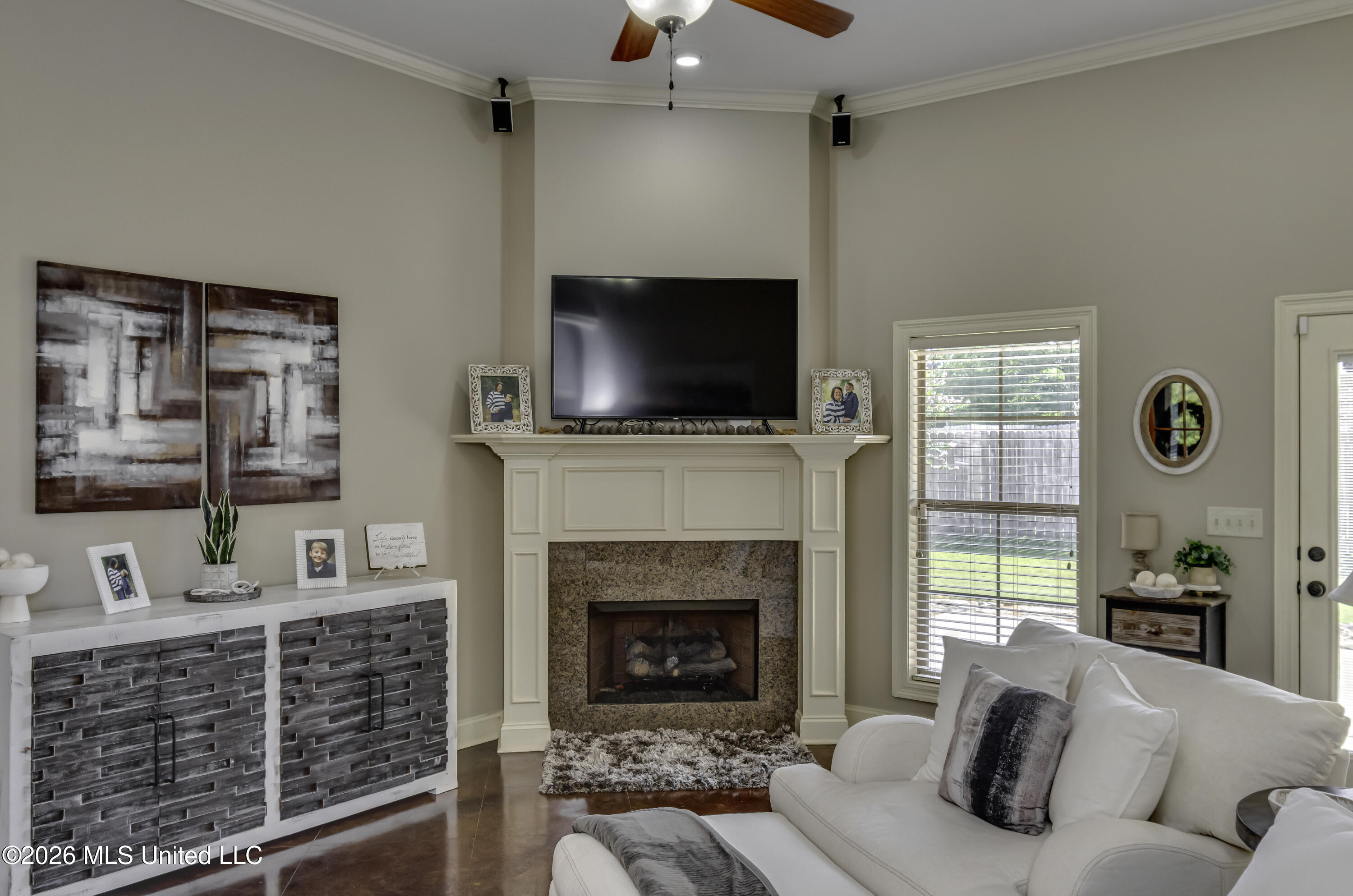 801 Windlass Cove Property Photo 11