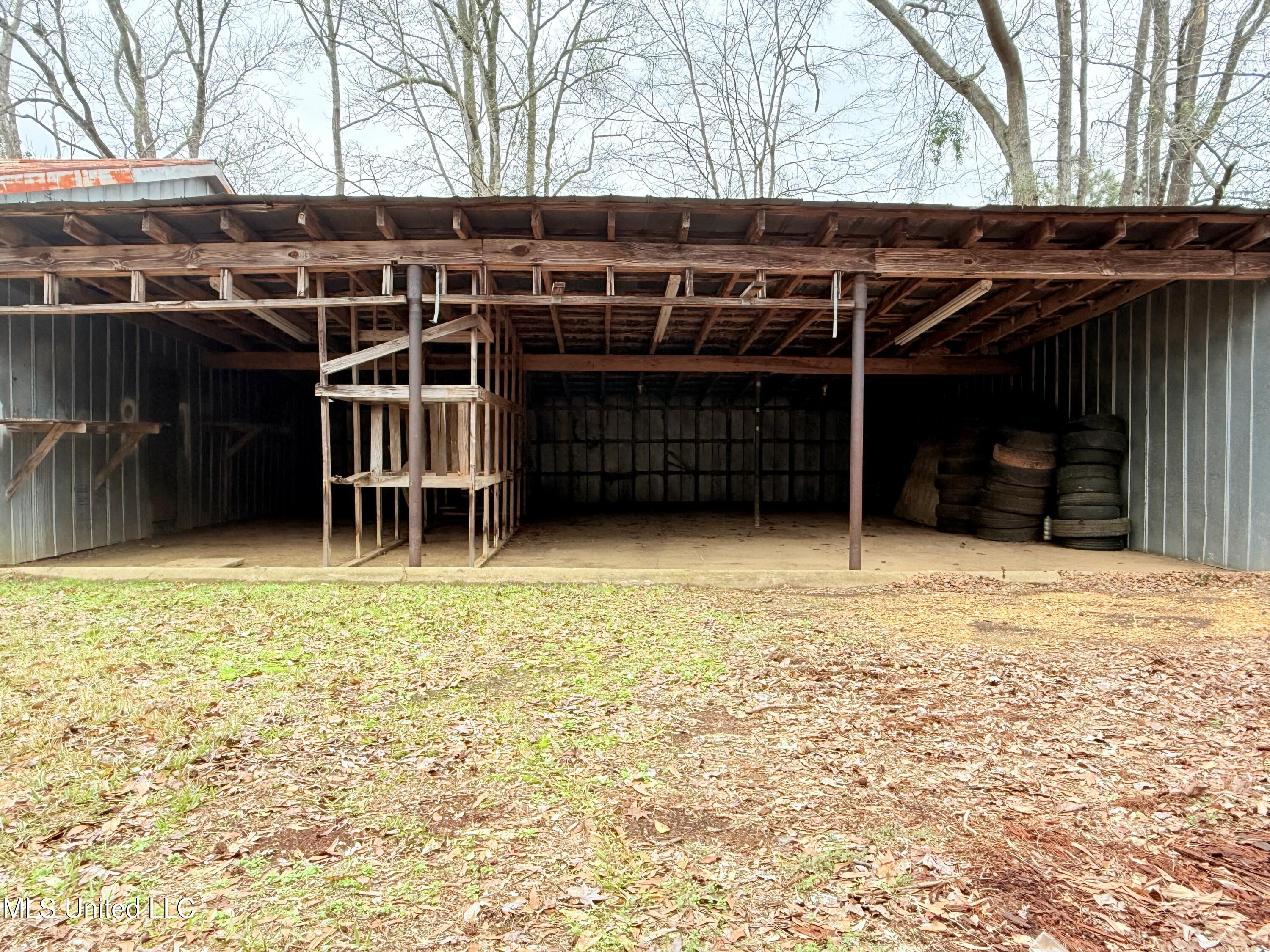 2849 Highway 51 Property Photo 20