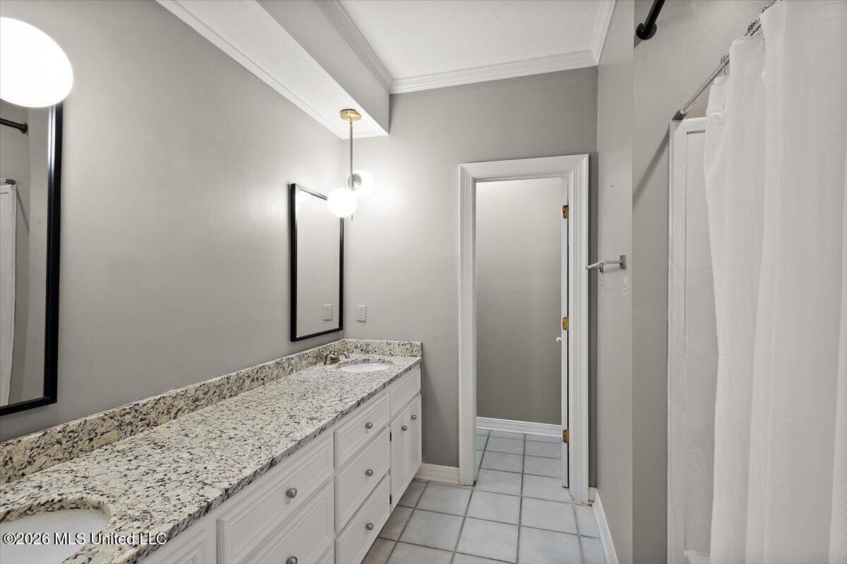 423 Woodlands Circle Property Photo 22