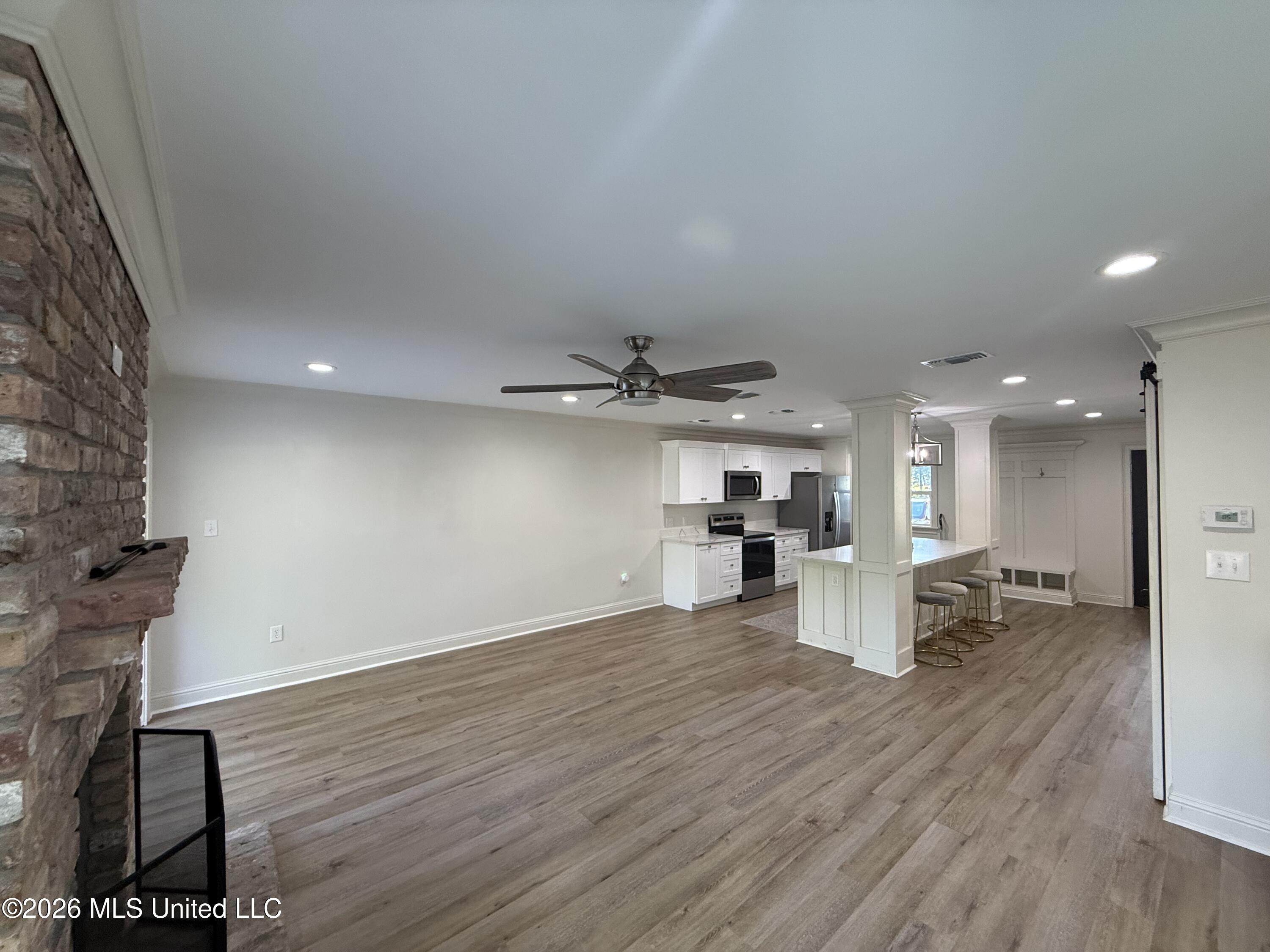 248 Highpoint Drive Property Photo 9