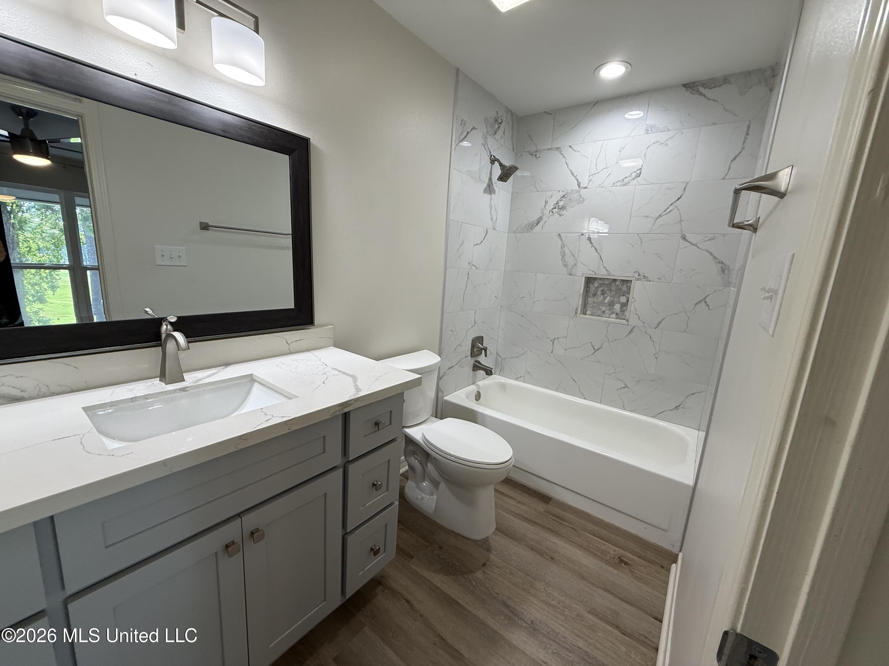 248 Highpoint Drive Property Photo 22