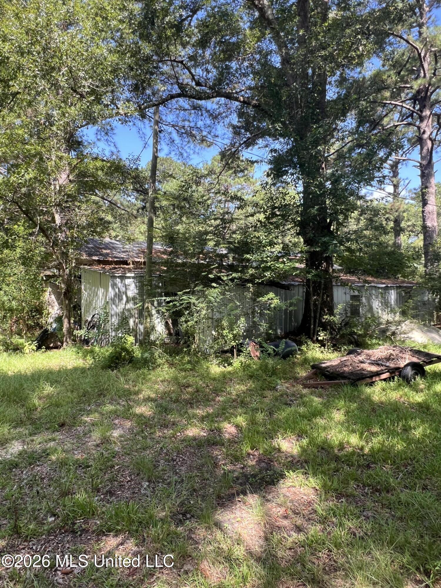 15546 Broadus Road Property Photo 11