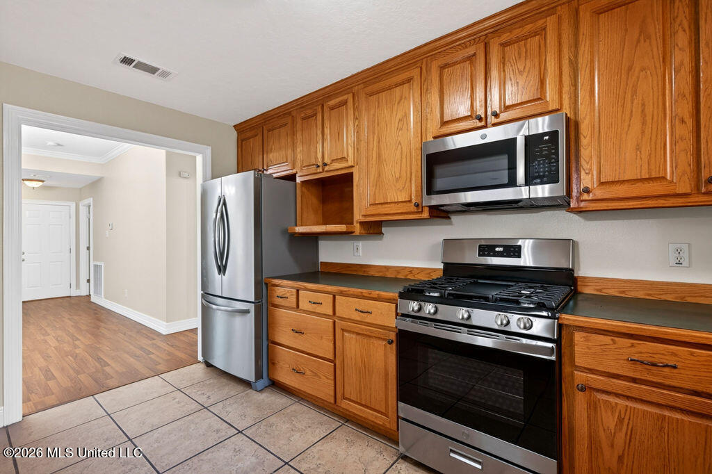 91 Cedar Wood Drive Property Photo 25