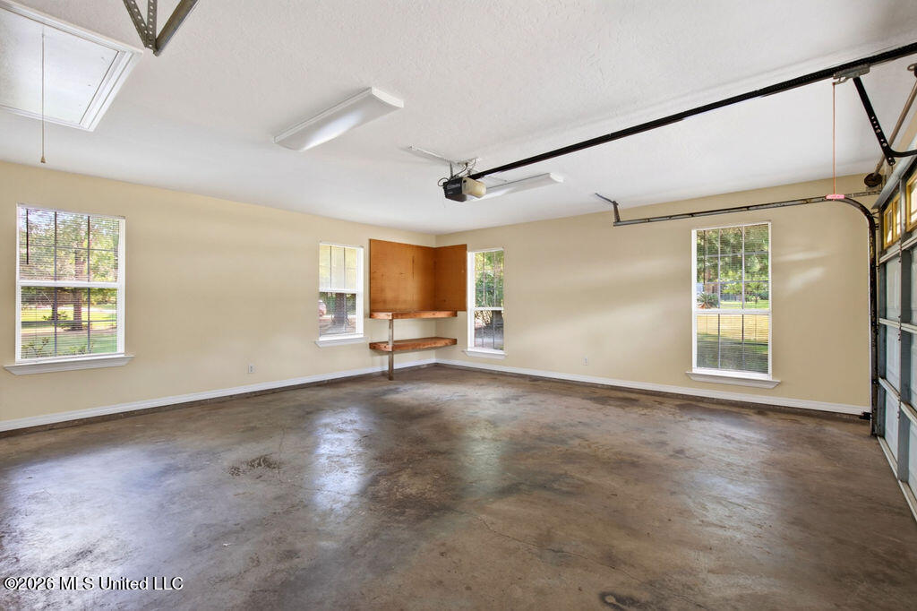 91 Cedar Wood Drive Property Photo 39