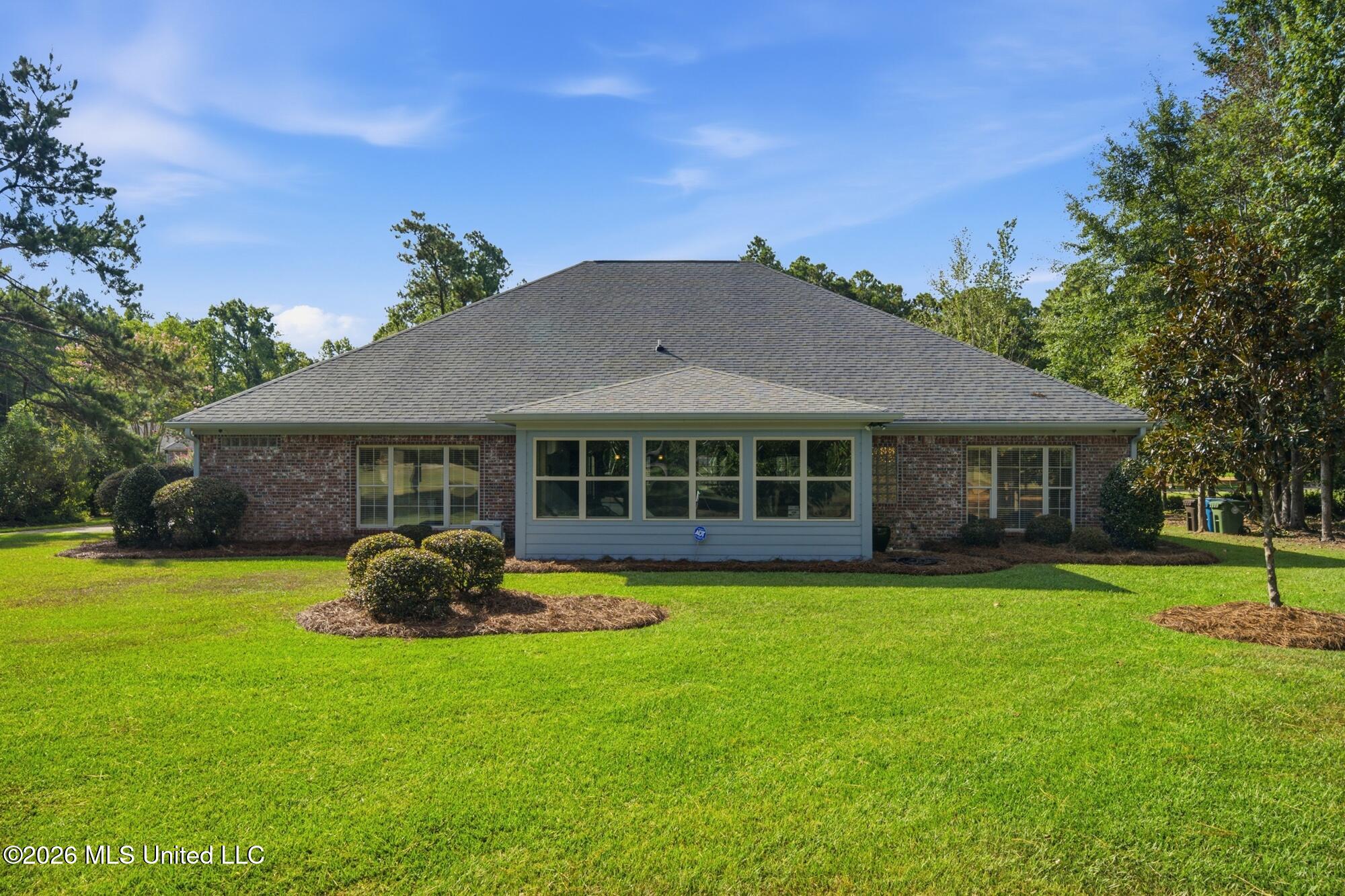 136 Saint Annes Drive Property Photo 24